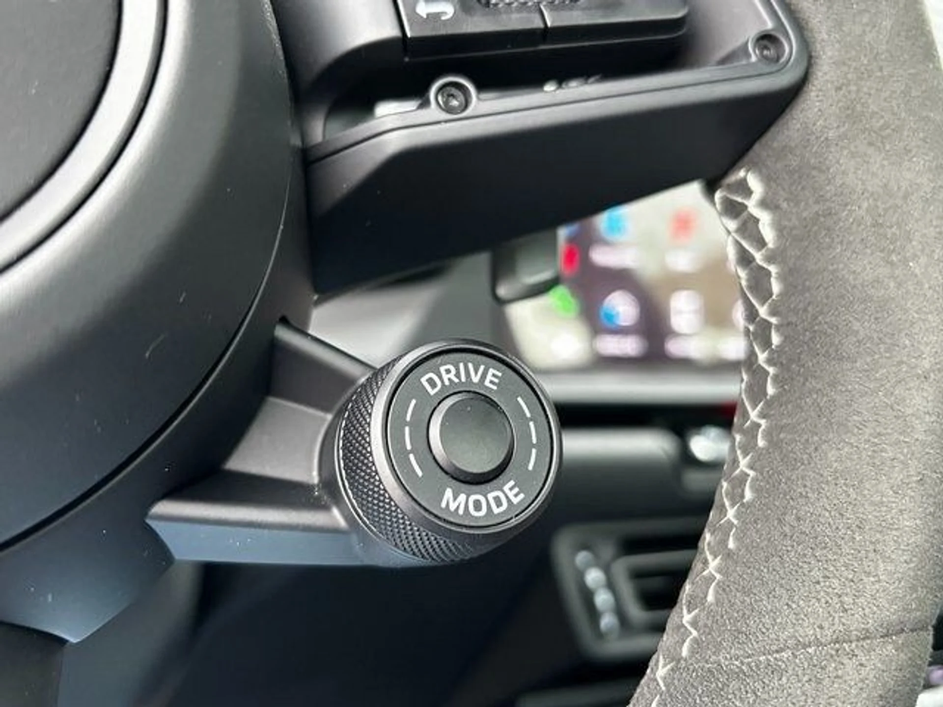 mph017_424635738_1786c855c33b8f12deea8a8f57fb53f2x_d9f2381290