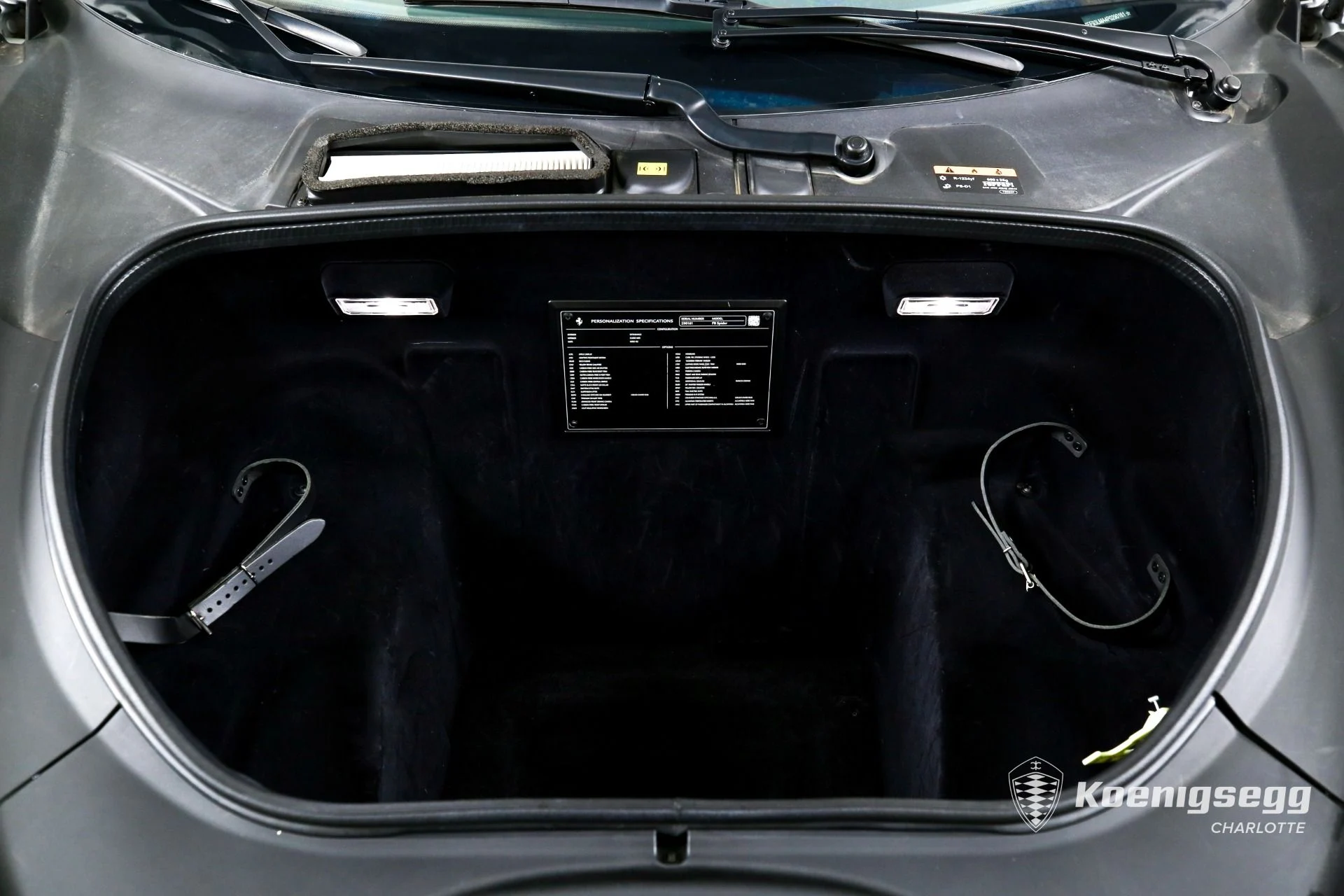 mph017_4246830966_Used_2023_Ferrari_F8_Spider_1783439458_e94b80c95f