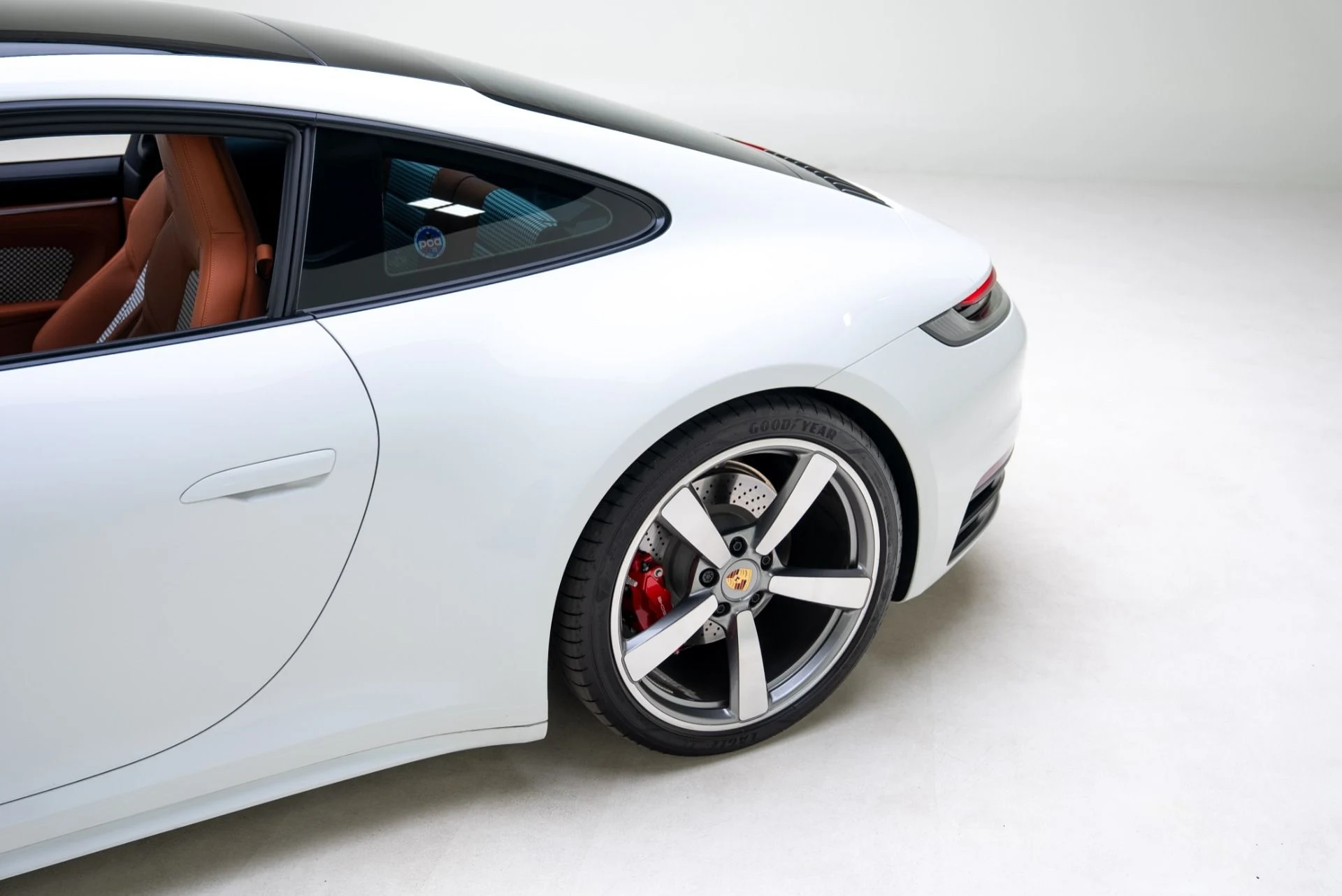 mph017_4261000981_Used_2024_Porsche_911_Carrera_4_S_1768935320_619b94e177