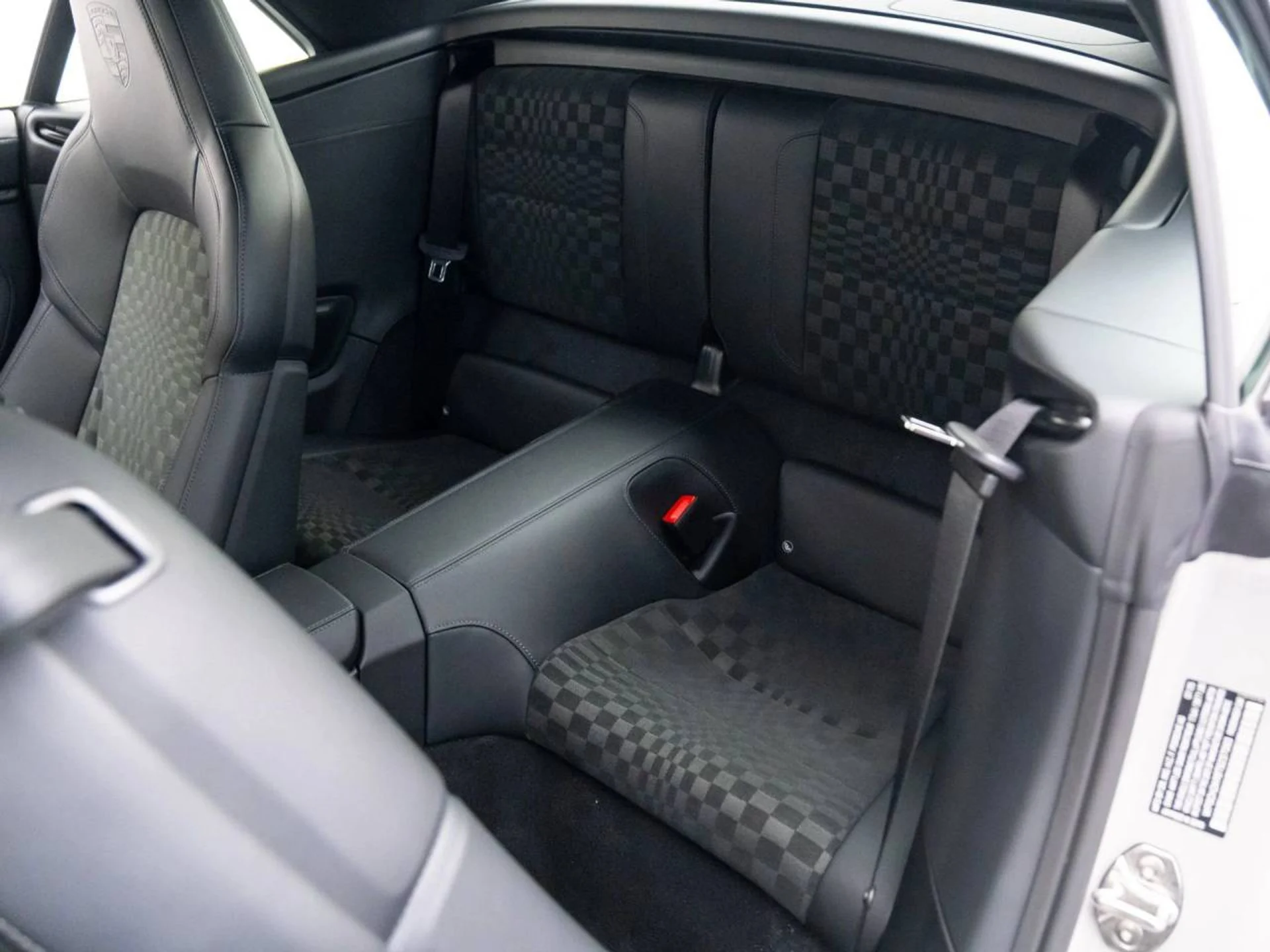 mph017_4263904293_17d918d389357aa54a1e74193dca61cex_5f39df2500