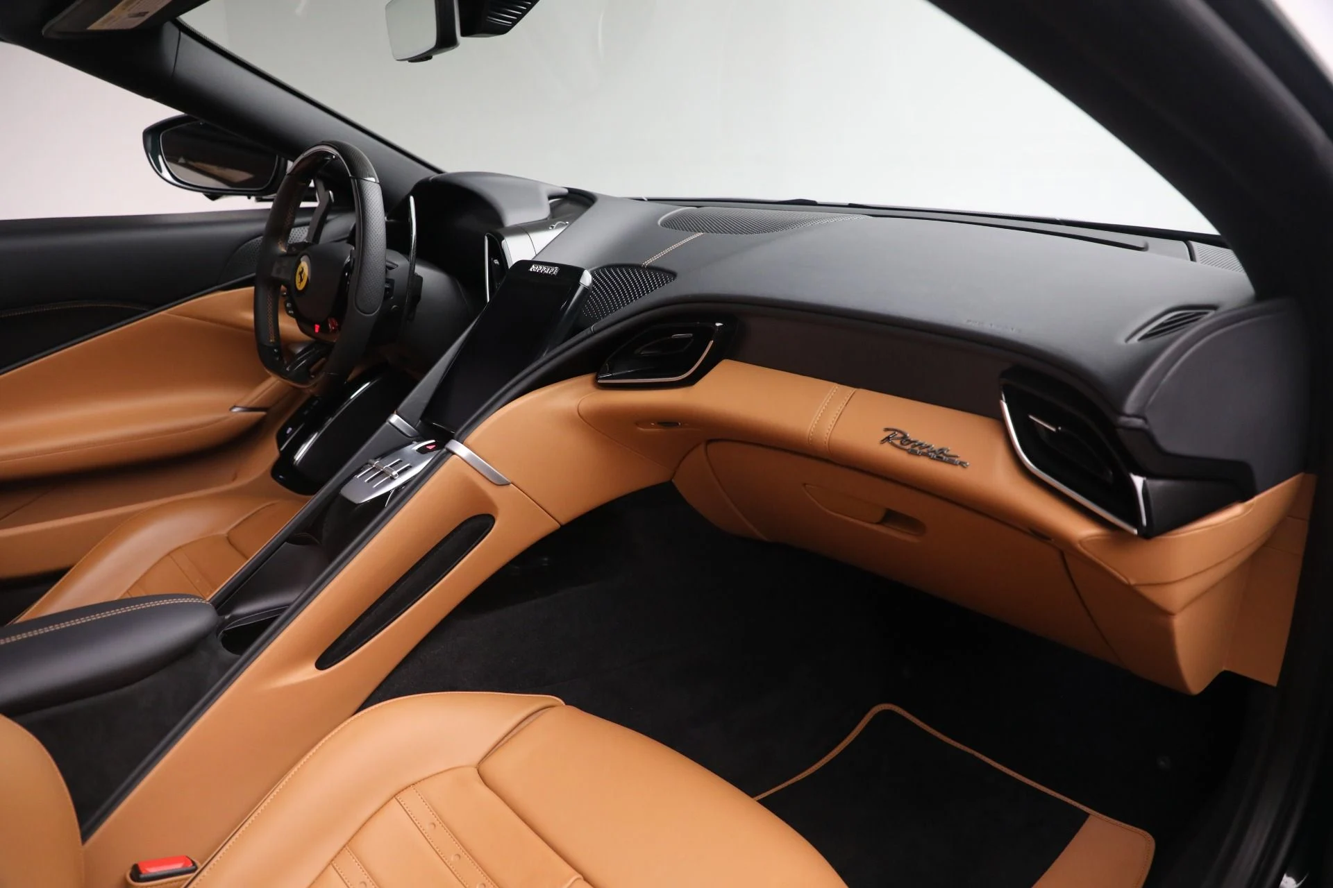 mph017_4272448706_Used_2025_Ferrari_Roma_Spider_1773763660_de42af9bc9