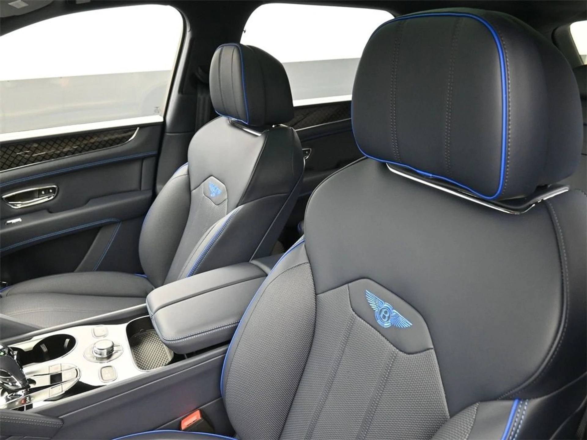 mph017_4275885083_c6423a59dfcc70317970bc37987a380bx_6b3aca93d2