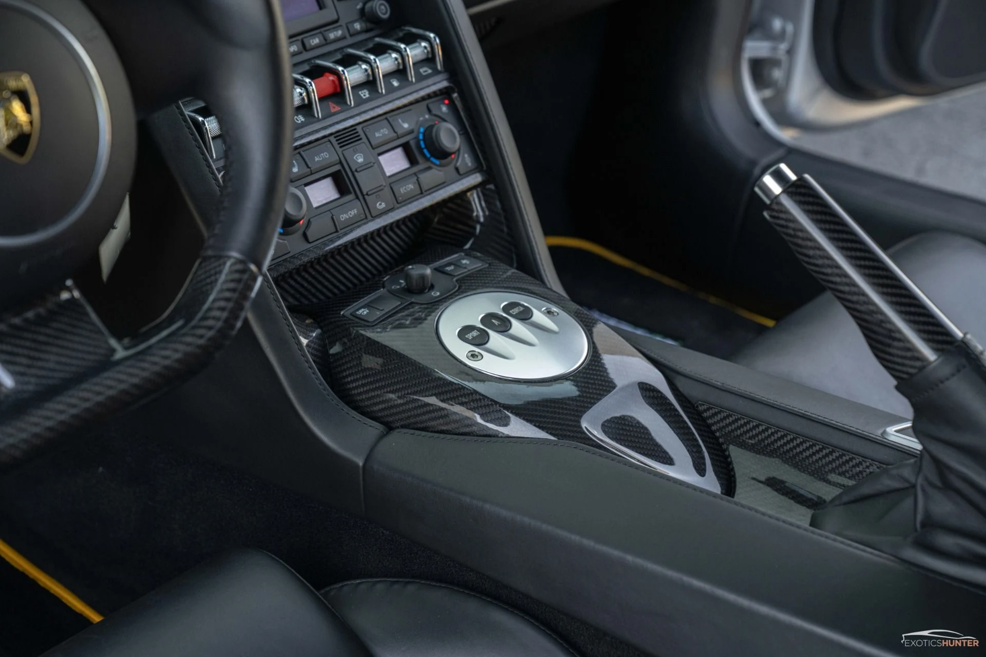 mph017_4279251887_Used_2010_Lamborghini_Gallardo_LP_560_4_in_Grigio_Telasso_w_Carbon_Ceramic_Brakes_1762876983_ee4e134c77