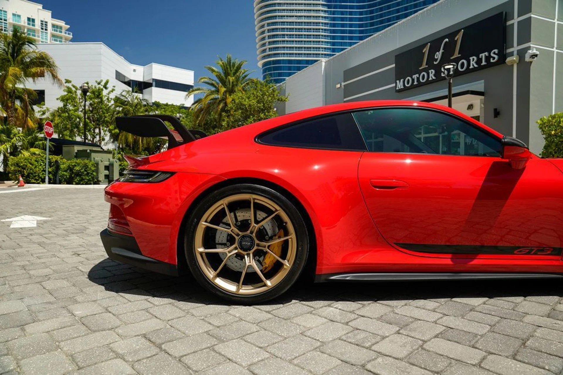 mph017_4283714925_used_2023_porsche_911_gt3coupe_14354_22886031_18_1024_9cb032ca1b