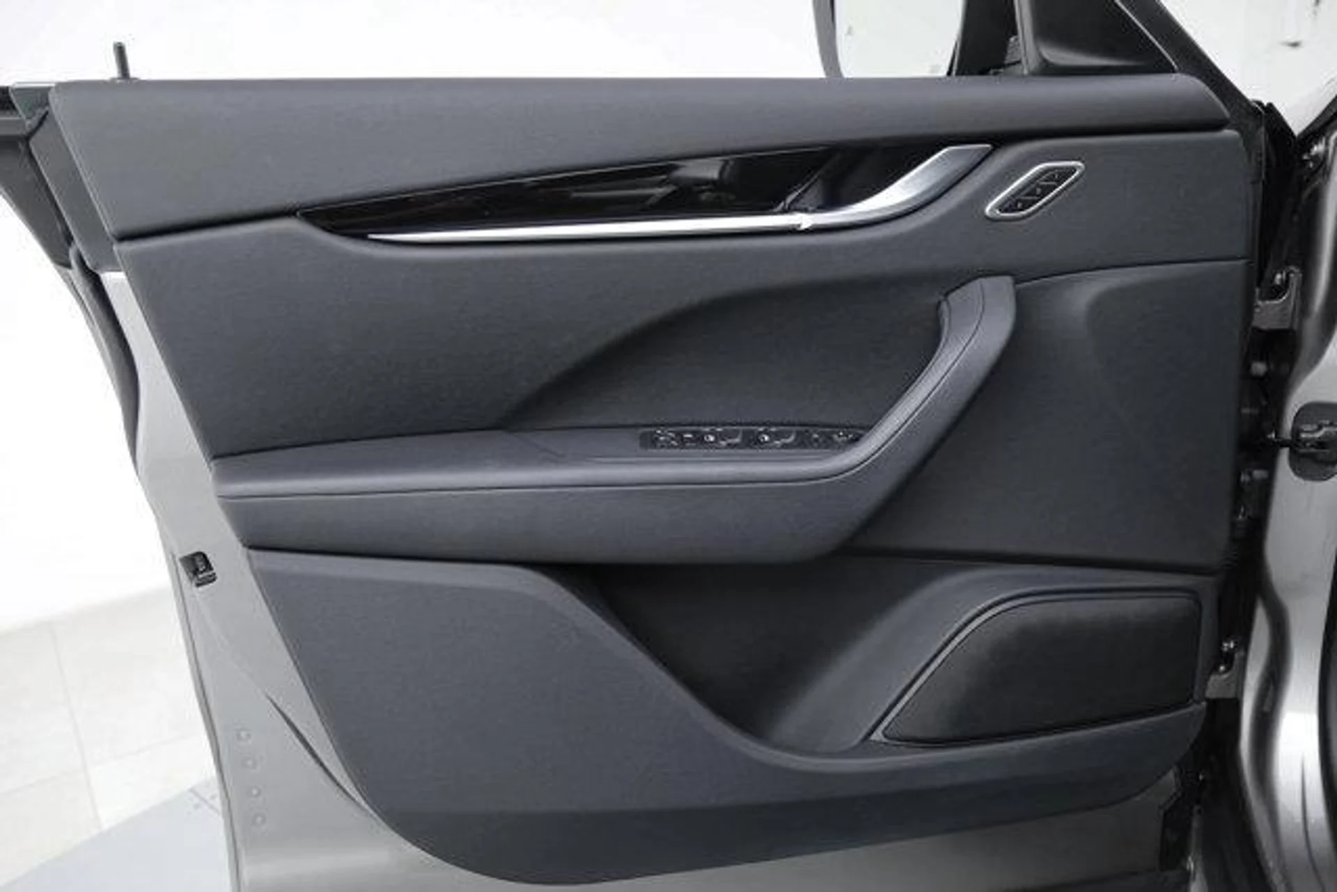 mph017_432190487_U_Grn_c_C_Sk4_QH_3_D_Yji_J_Ri_N_Iwg_TUU_ef08b04a17