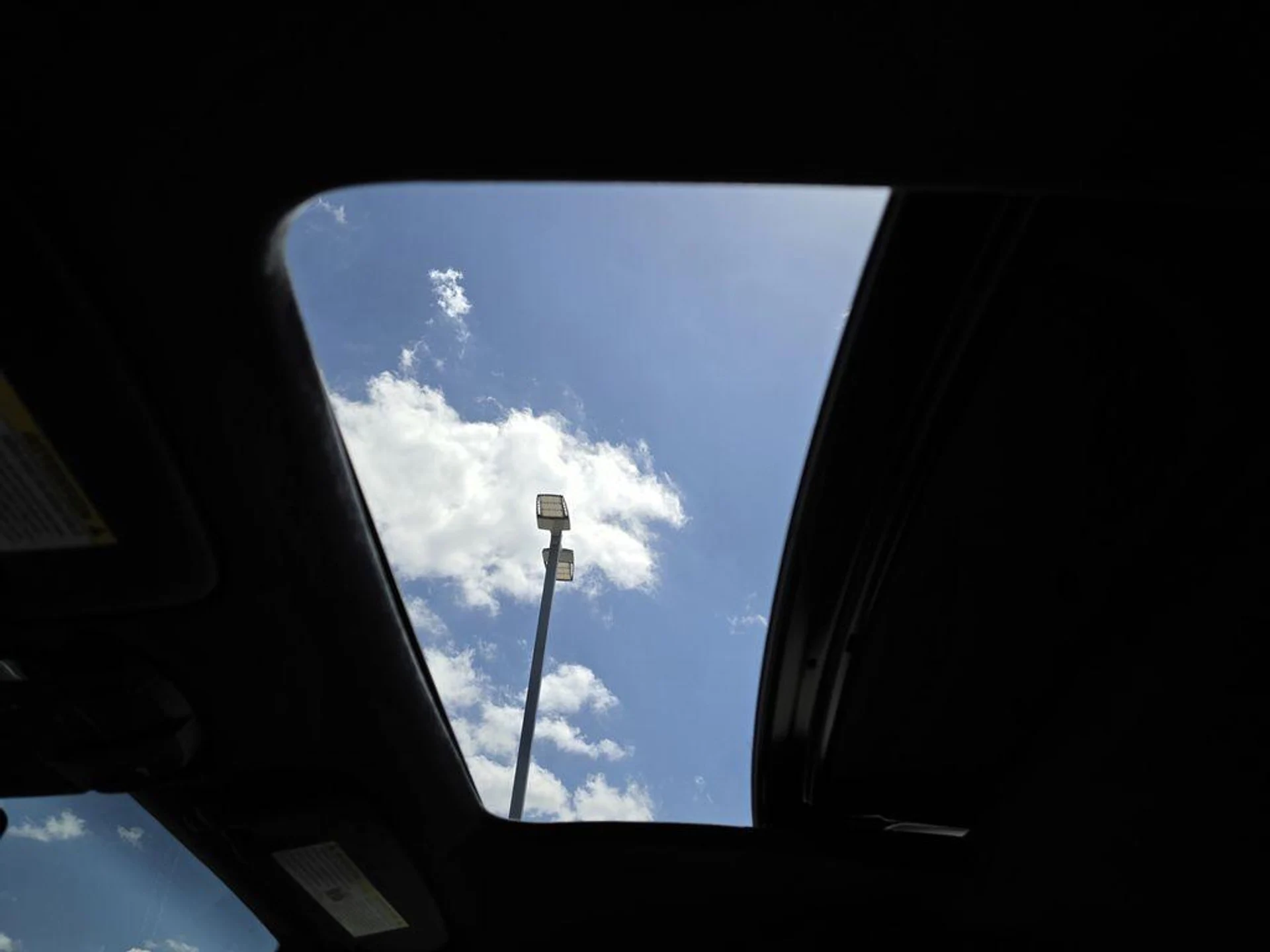 mph017_433746569_BB_5n_Je3n_X_Voi_Tcwn_Za8m2p_XC_1_NM_02b827560c