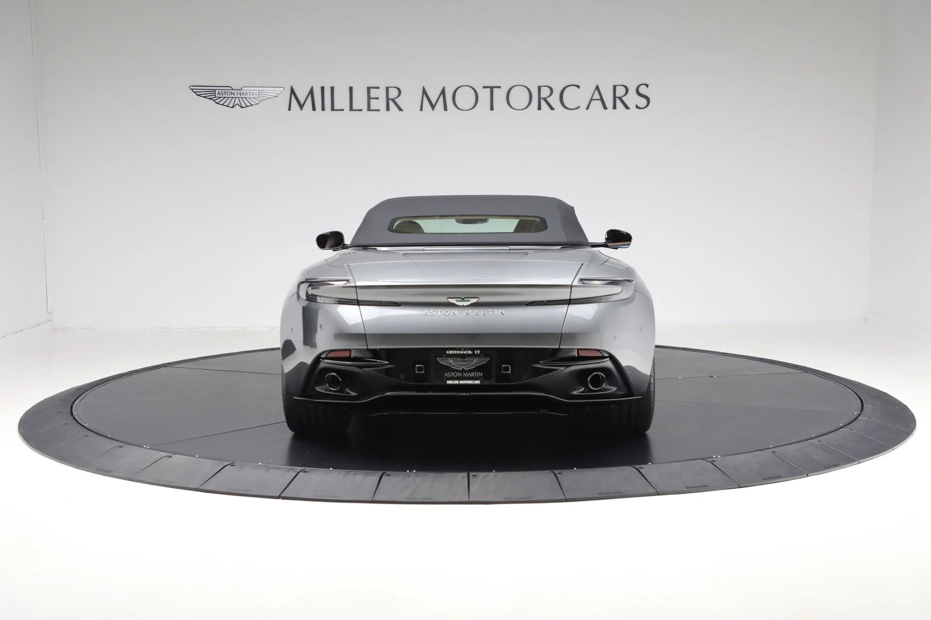 mph017_436555014_New_2025_Aston_Martin_DB_12_Volante_6233ae2467