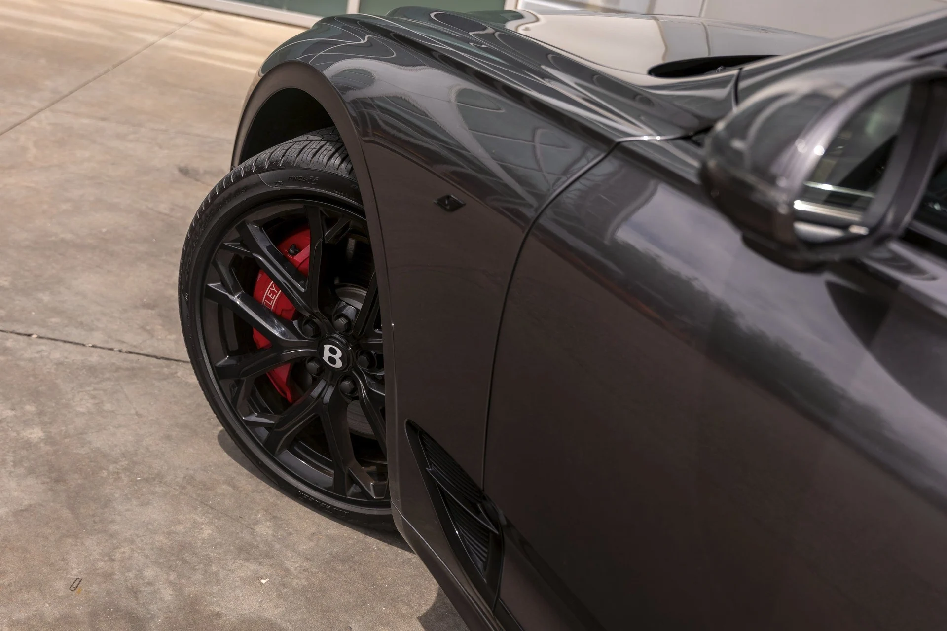 mph017_437538098_Hi_Tech_Luxury_Imports_LLC_SCBDG_4_ZGXRC_016161_image_17_8f61047b68