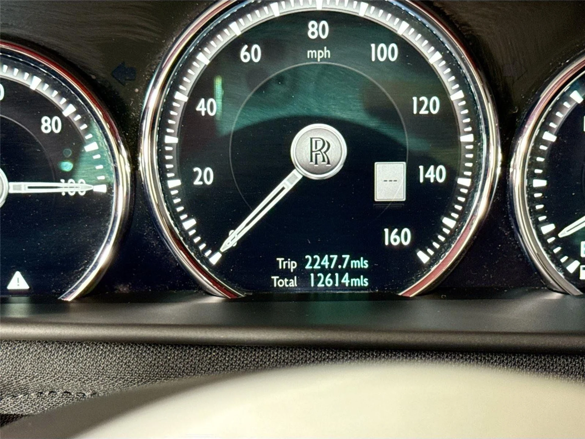 mph017_440725538_1b540e39c0dec0fc23119a0728ba843f_376f55ab55