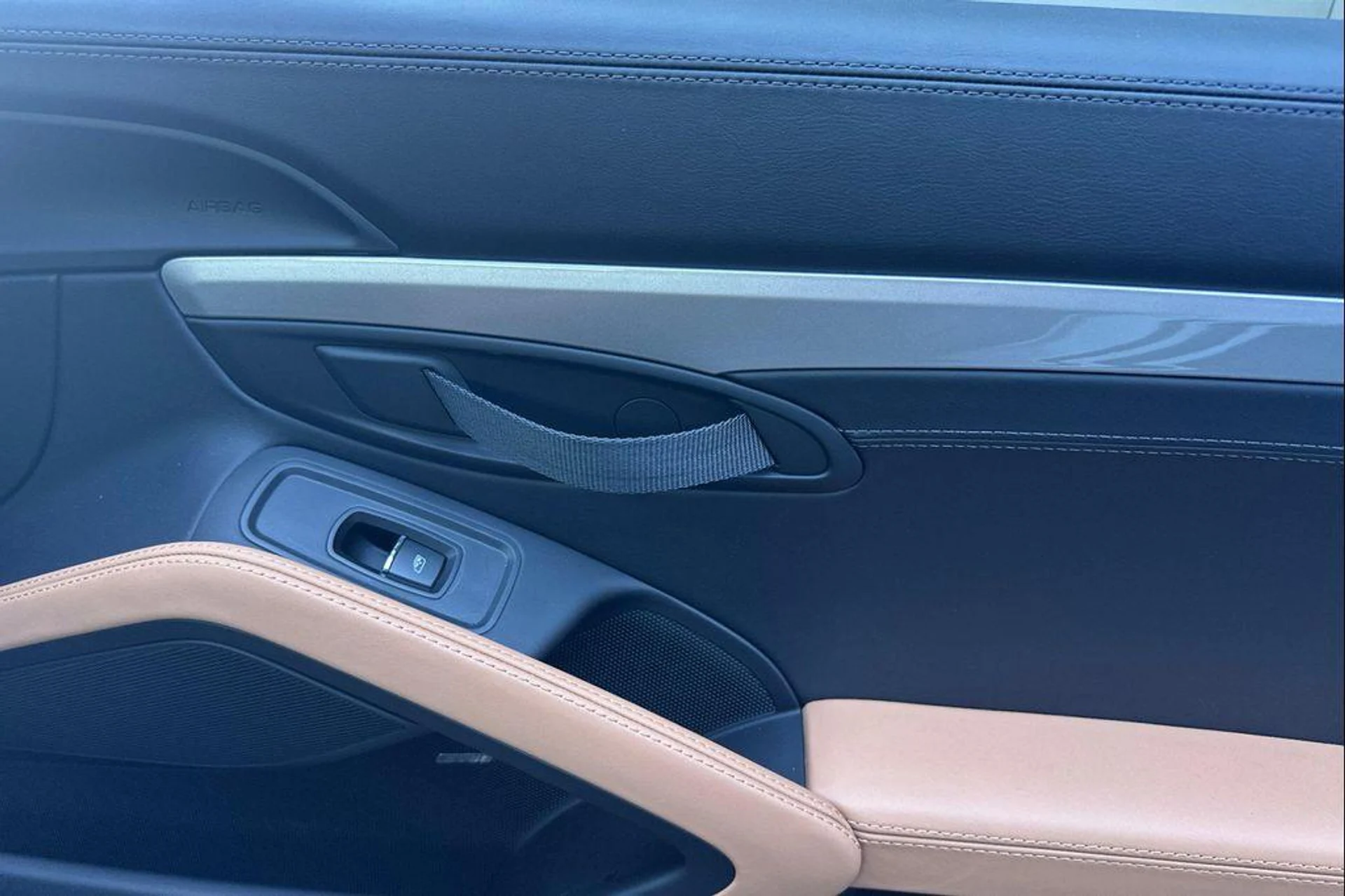 mph017_441343771_w_Cb0d_YN_Ibgrh_K_Nvh_CG_8waydj_Fv_U_9b234fadad