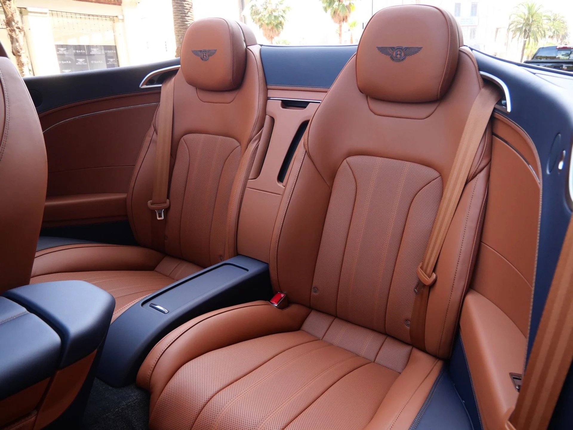 mph017_445711105_e4591dad5ca381d39ae39ffb50fa1f5fx_f25f0ee833