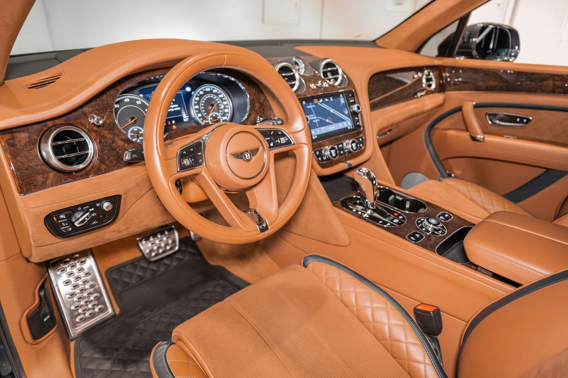 mph017_457805336_Used_2020_Bentley_Bentayga_Speed_1771863926_f572df740e