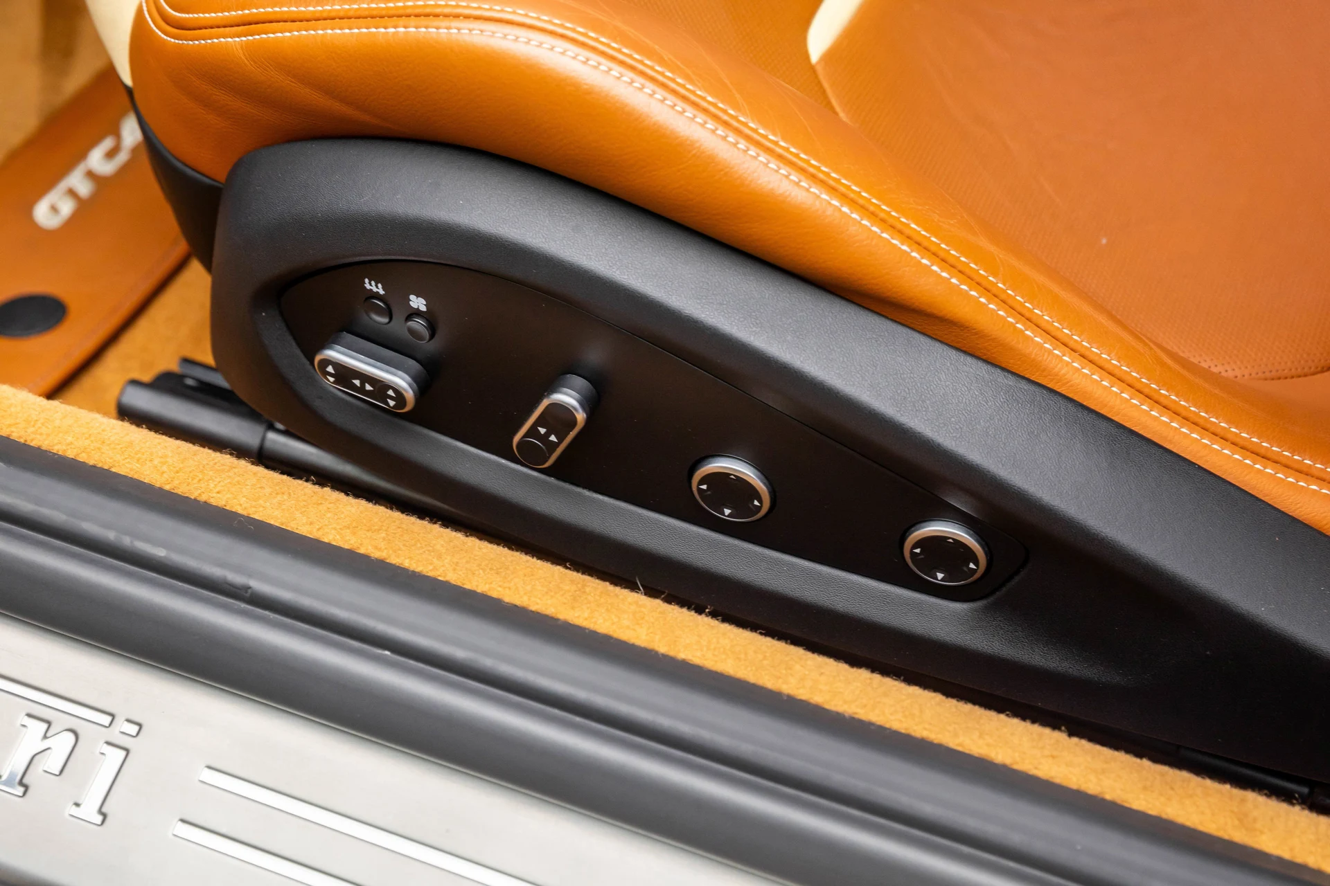 mph017_46824141_500506e4643b4c4ab62f5eda22b1717e_51784705bc