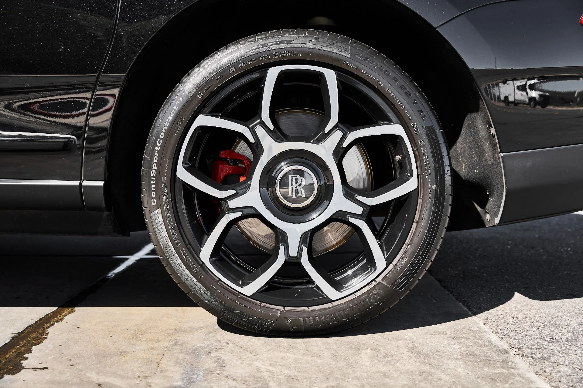 mph017_471089359_Used_2022_Rolls_Royce_Cullinan_Base_1776452269_e612d47ddb