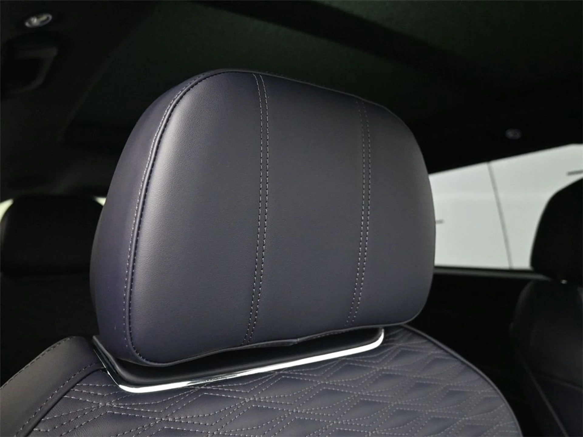 mph017_473458094_7881faee472a153410f1d32a518d3887x_a2715cb801