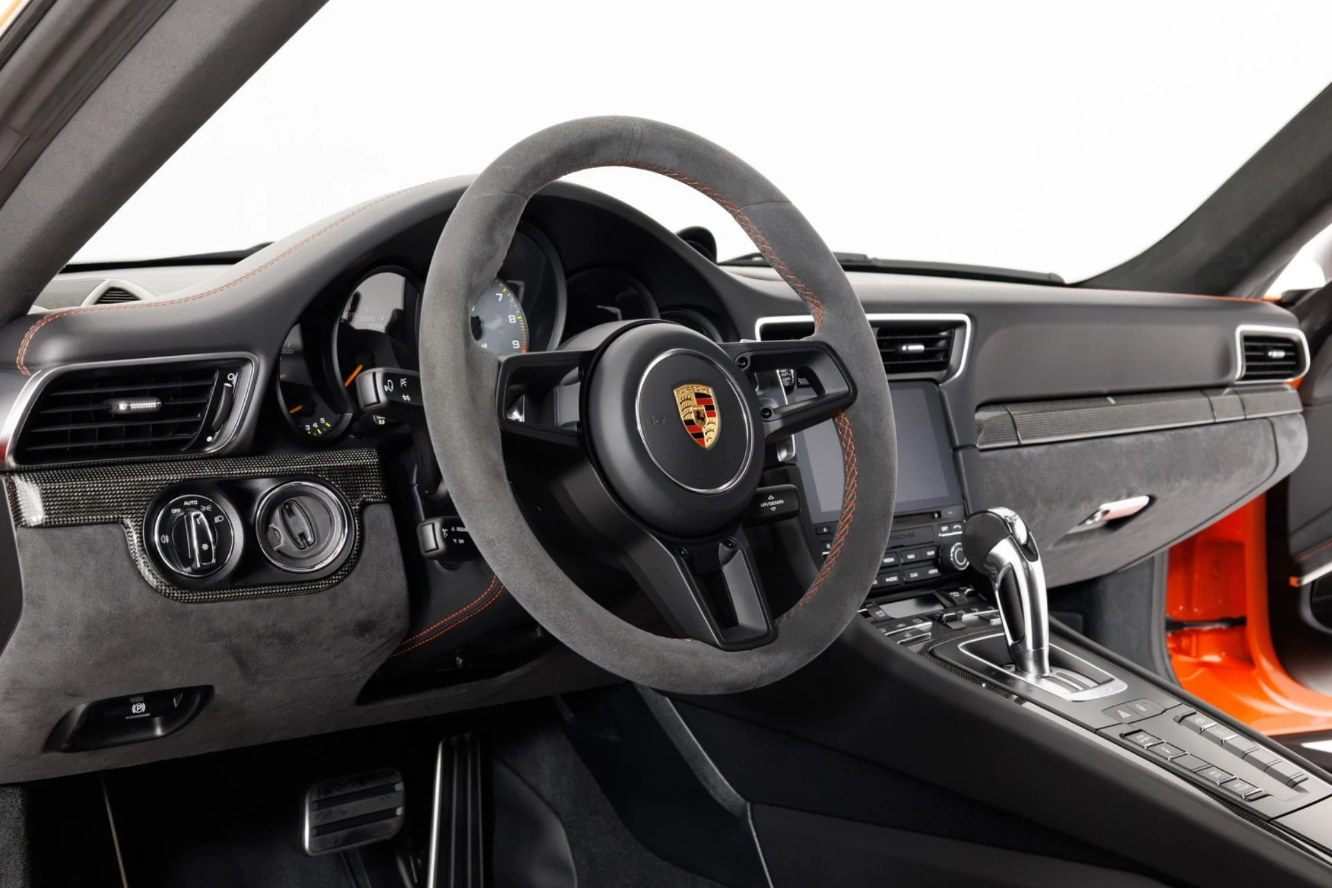 mph017_47565264_Used_2018_Porsche_911_GT_3_1785880177_9f569f30e1