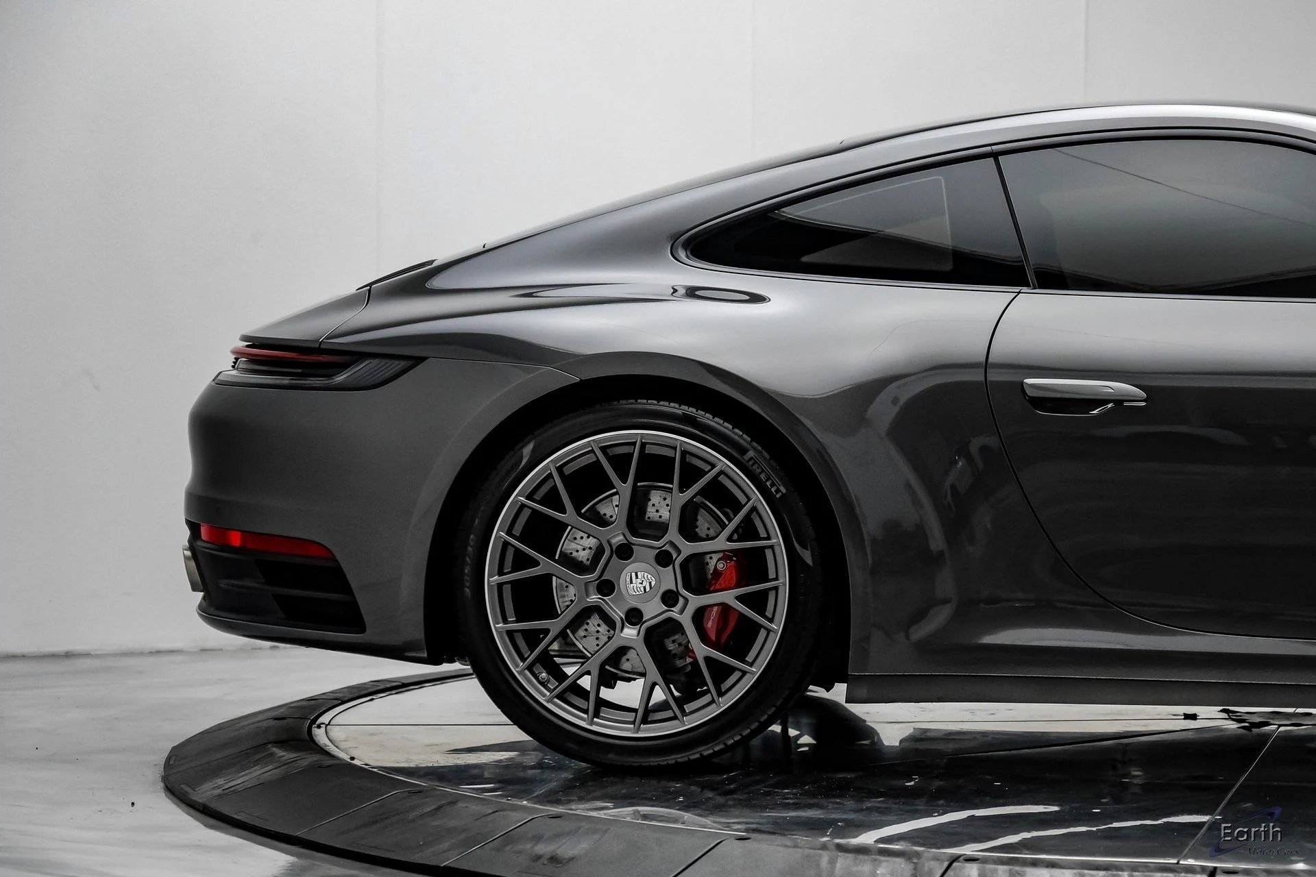 mph017_476617641_a0cb687da2010c866ec77e41650c20cax_e344f5e274