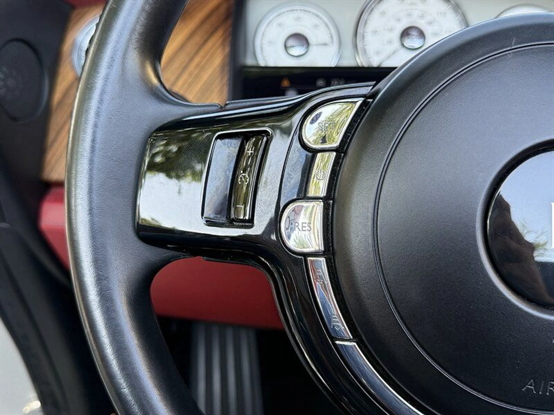 mph017_480212123_5d8649c9aa_800_9b427e11a2