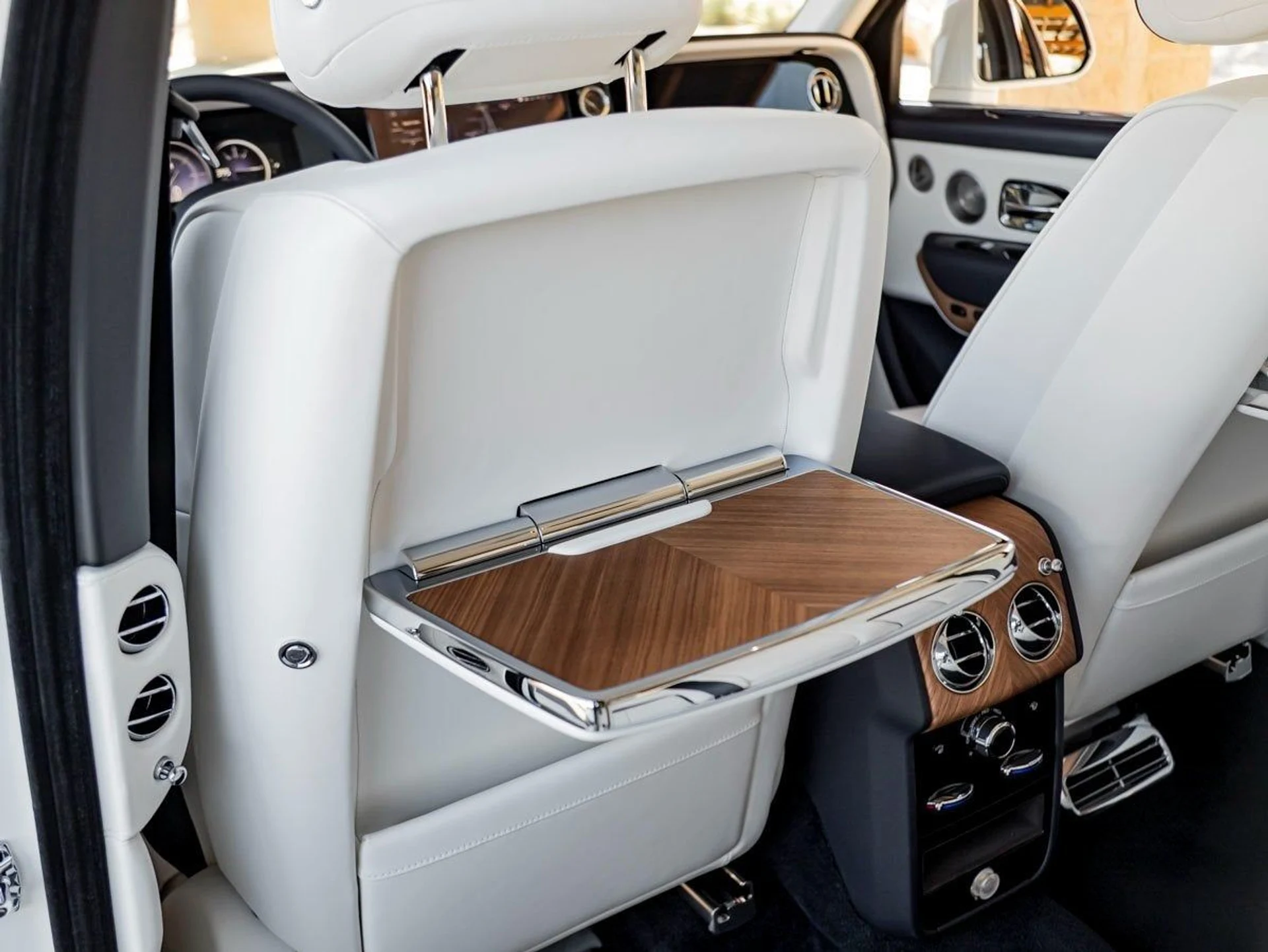 mph017_481599969_18_2cba059d89