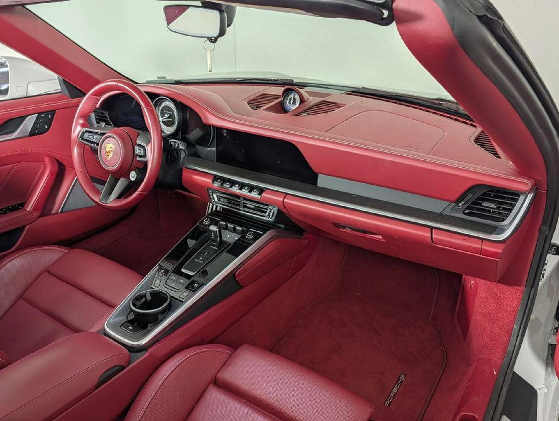 mph017_481913208_Ps9_T_Lcvgcwl7_Ss_UX_9ijllmh_Ue8g_bd7f123332