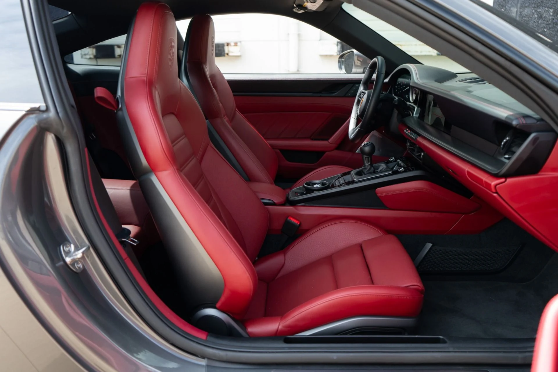 mph017_482551049_Used_2024_Porsche_911_Carrera_4_GTS_1788372630_250726e0a2