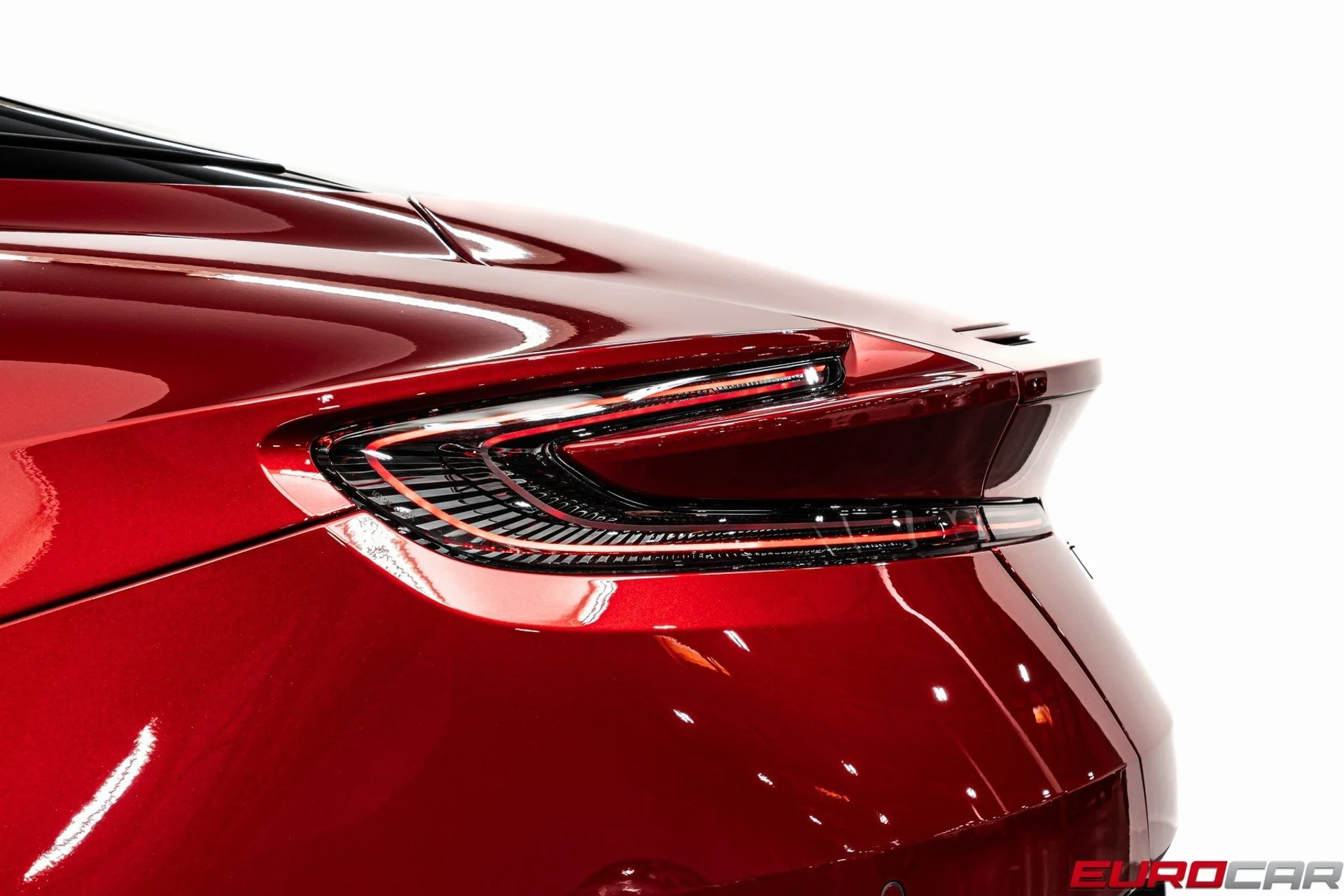 mph017_491261865_image_18_6720402623