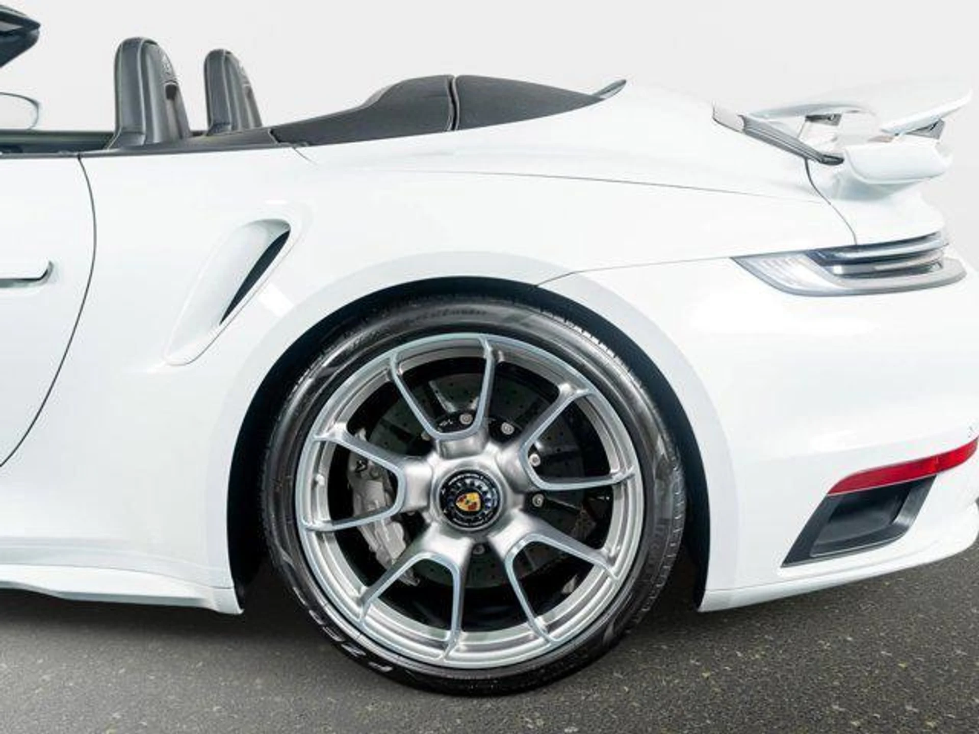 mph017_49153099_EPWFHLCDM_0_W6g_AB_Siy_N4_j_Xz_E6o_35f60c8c22