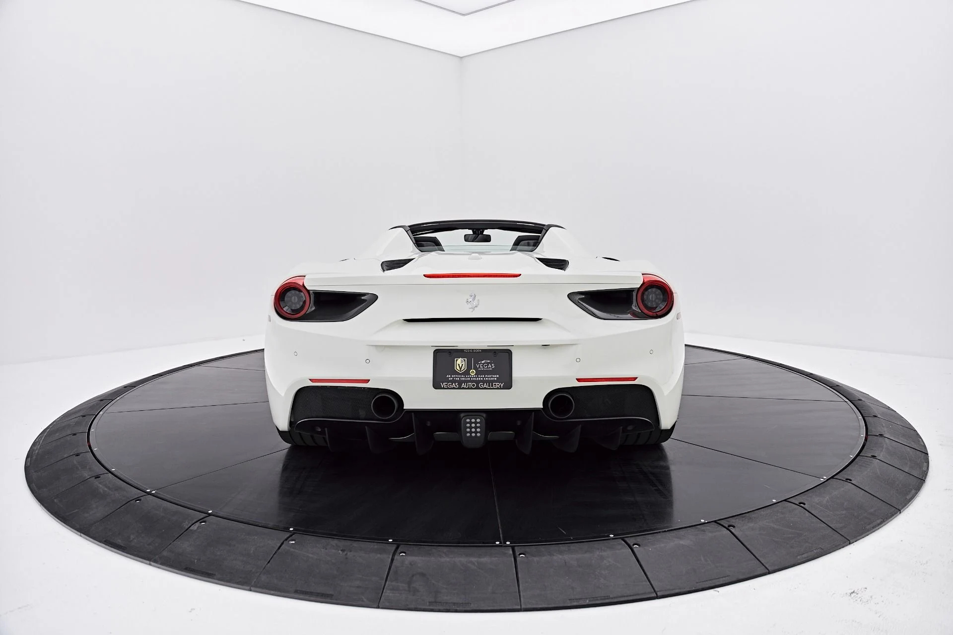 mph017_497331918_Used_2018_Ferrari_488_Spider_Base_1787888162_de8a45c2fb