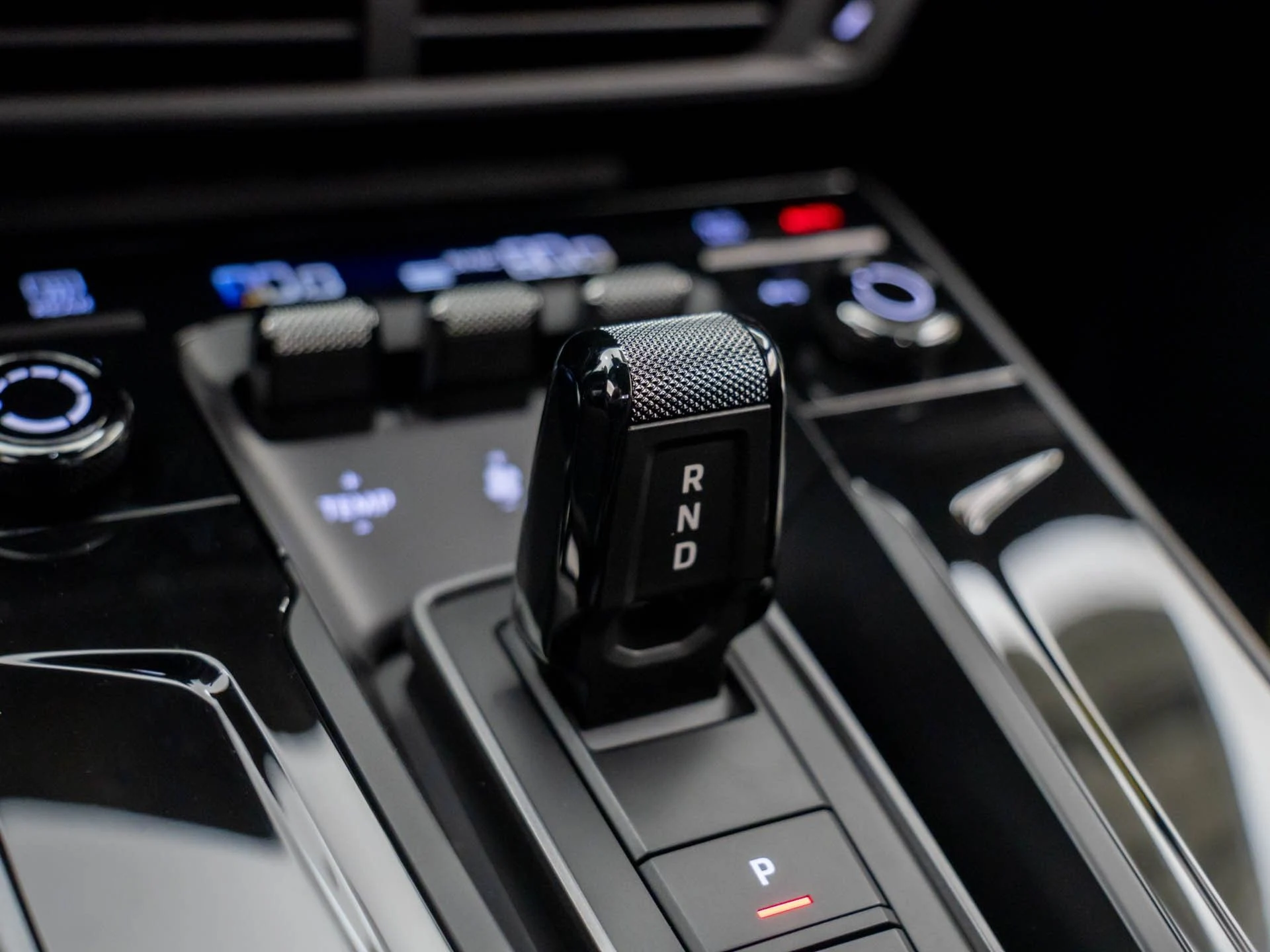 mph017_499669267_94d270aeedc367aa65f2f69f3c92dc18x_73ce3a92ef