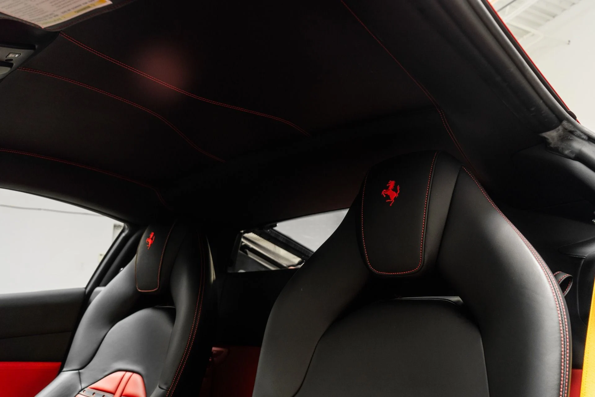 mph017_503966907_Used_2018_Ferrari_488_GTB_1760465910_50d3058cb4