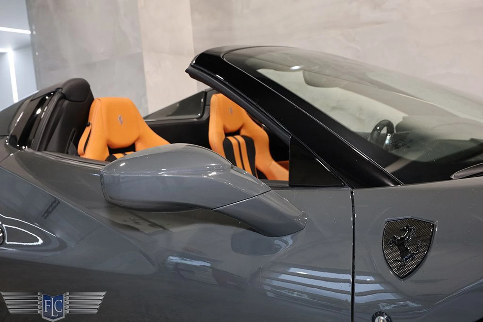 mph017_507112224_used_2023_ferrari_f8_spider_convertible_9689_22975625_18_1024_43dc7d376e