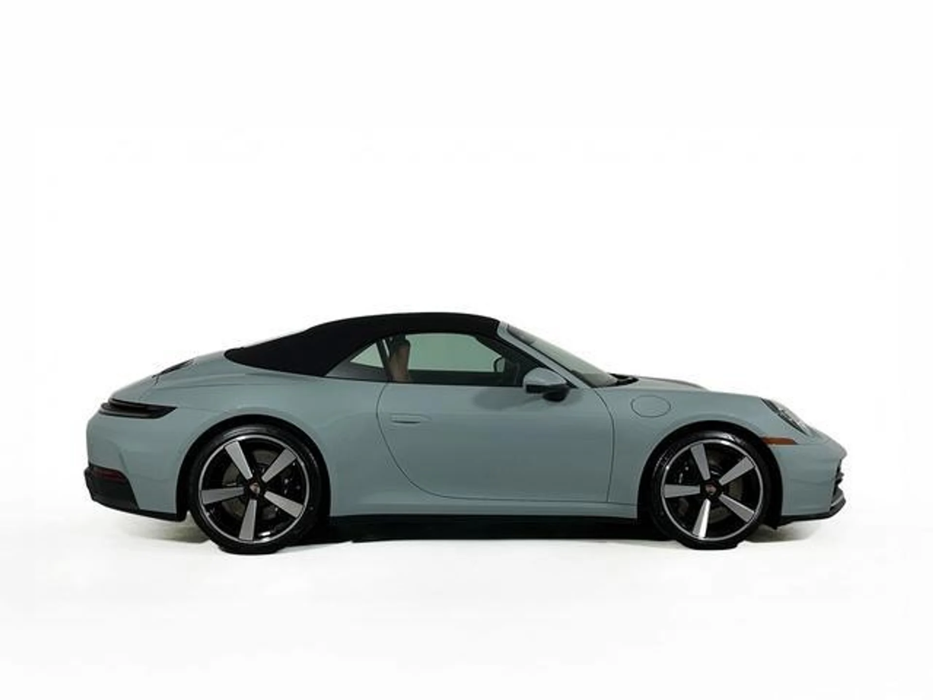 mph017_507145125_6_ZM_Ur_Qg440_V_uf_Yxc_Az1_B_is_A_0992144497