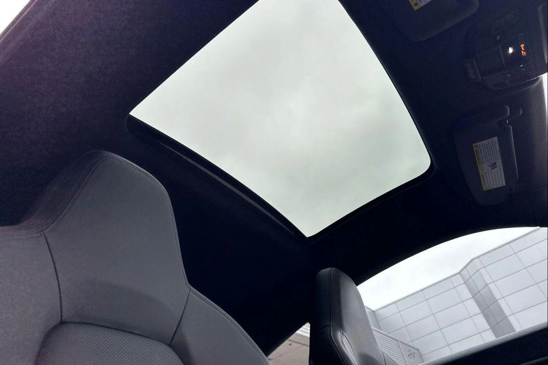 mph017_516565207_8_A_q_Kz_K_My4_N3w_Tf5_Z_Yli_VU_2d69s_4473cc774b