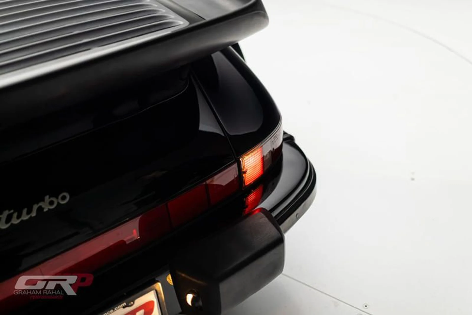 mph017_519418653_CFF_2_A5_C4_E363_4_D5_E_9150_646_D1_C3_D2_F74_9fe9cdd122