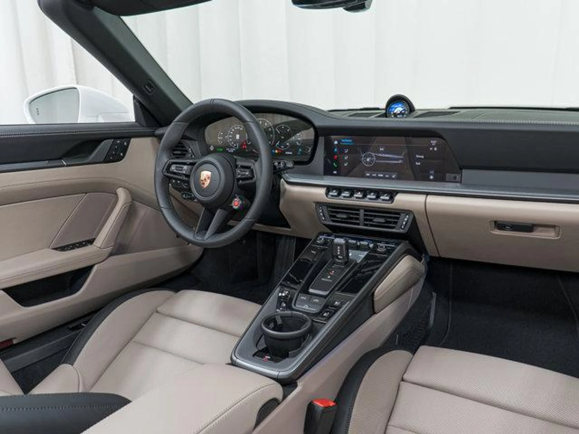 mph017_523415995_v_S_Skdd_Ym_RH_Nw_S0_NY_Aj_U_Gt_DH_1i_Wk_0dcd275282