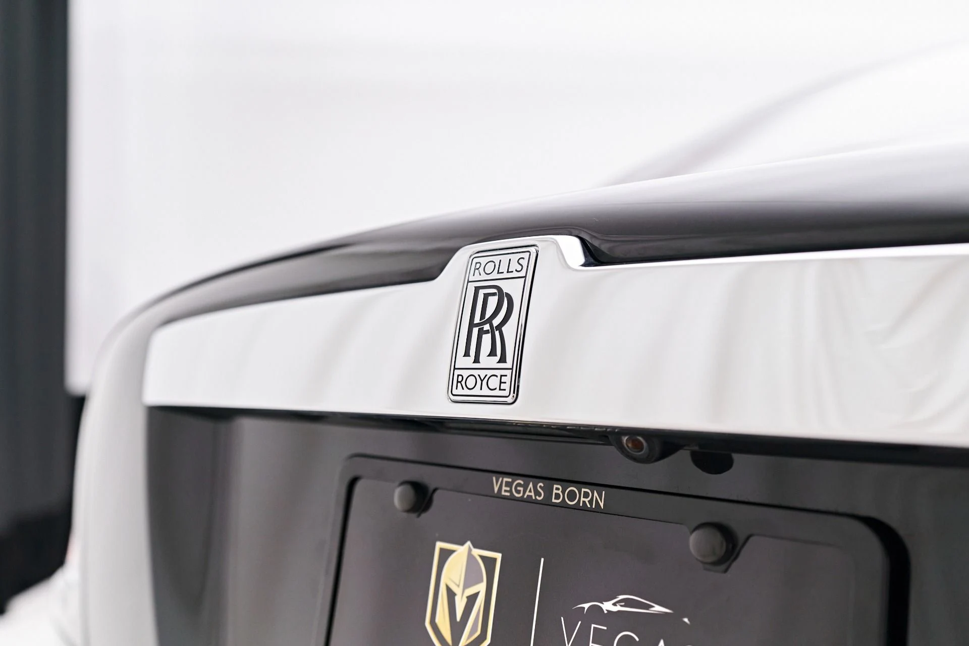 mph017_527818841_Used_2012_Rolls_Royce_Ghost_Base_1690494640_93a243b007