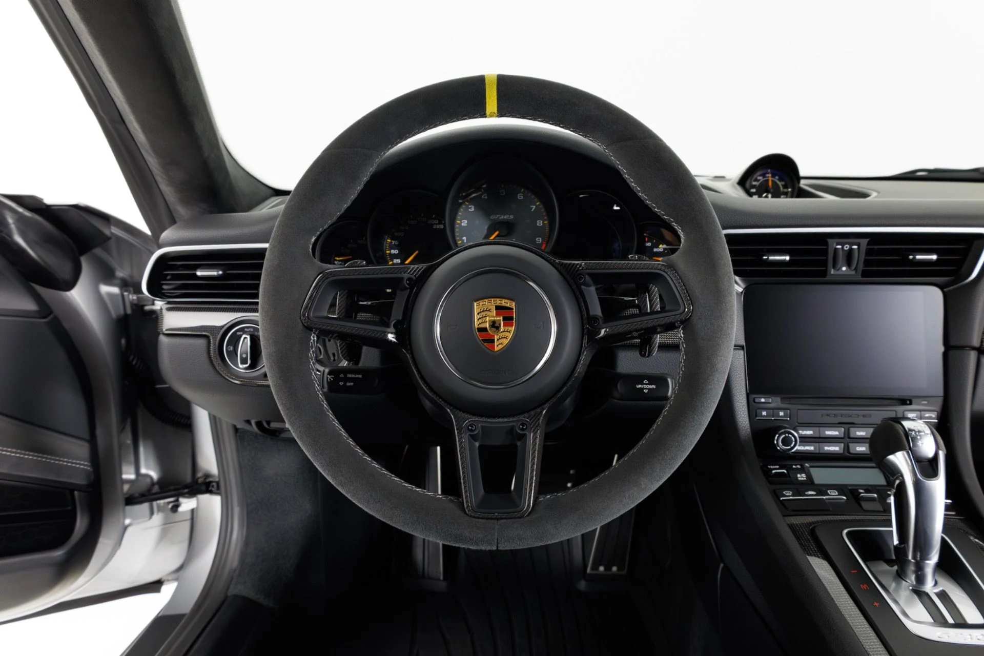 mph017_530633630_Used_2019_Porsche_911_GT_3_RS_1778792364_ac6095abe3