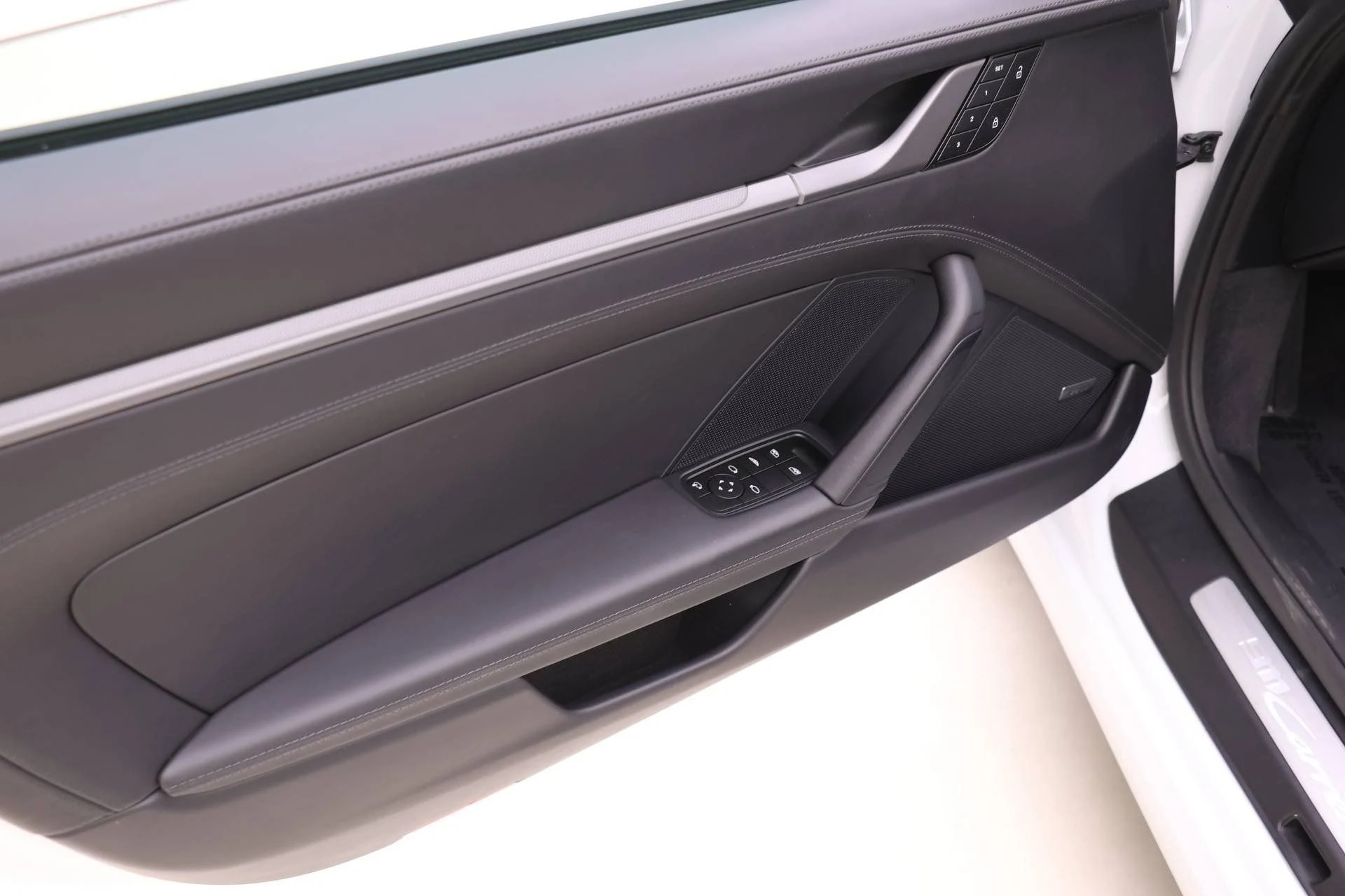 mph017_53307033_081ee309003aa62852e3cce4375183b6_a238dc1b59