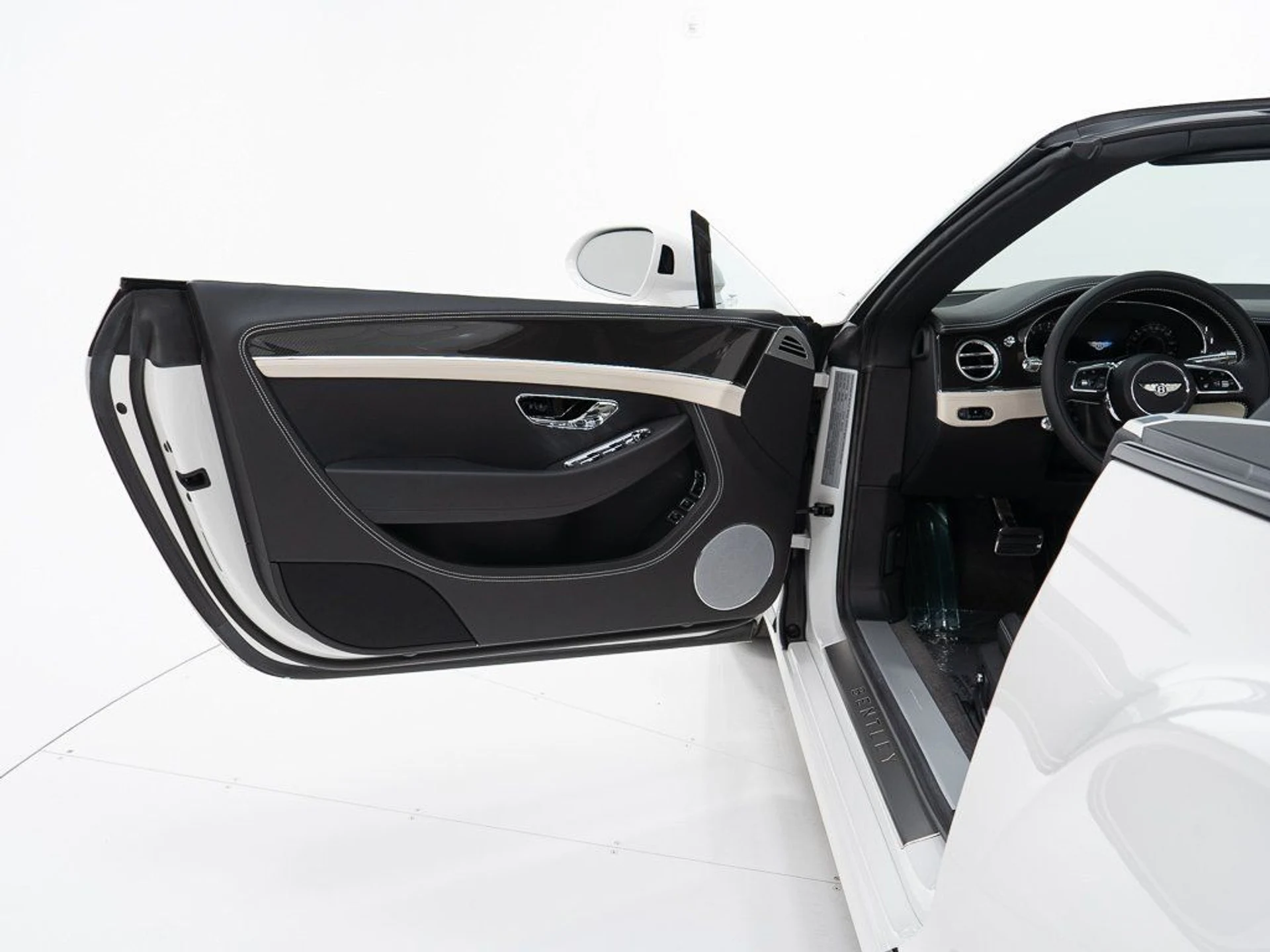 mph017_533281551_c55ba7d64458464559fc06750e70d21e_1d2f8e8e92