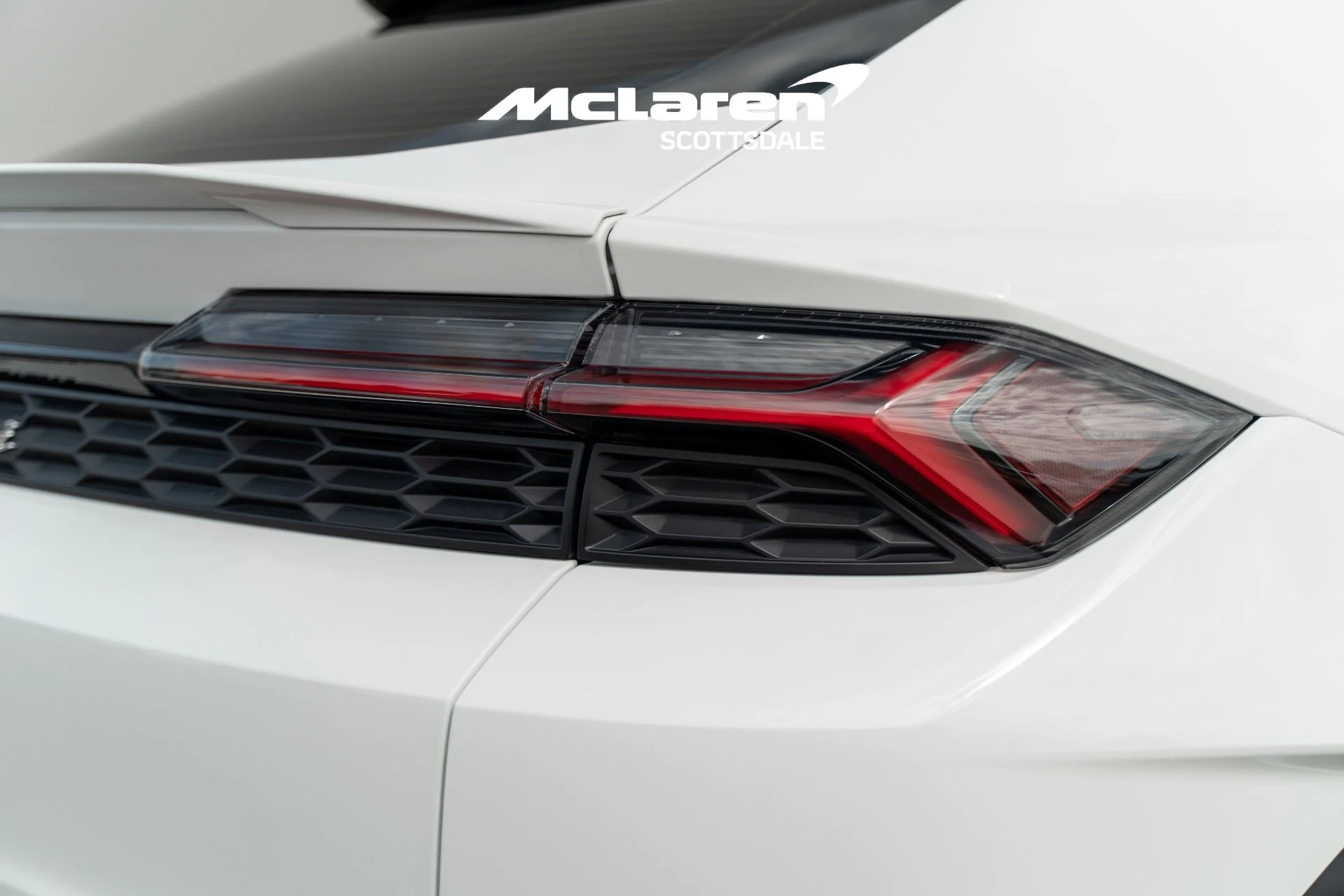 mph017_534974018_Used_2025_LAMBORGHINI_URUS_SE_1758292772_4552c4dc18