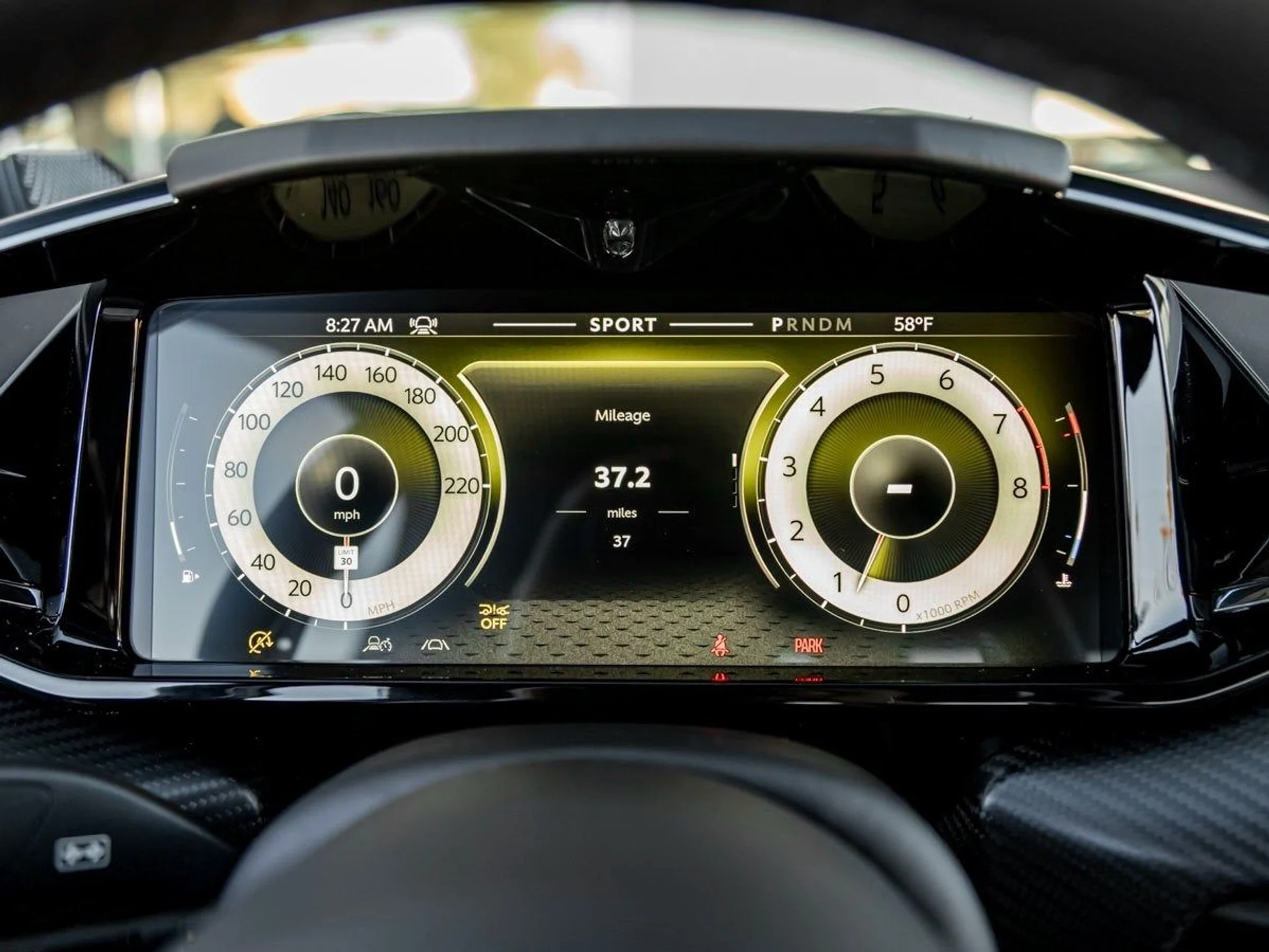 mph017_537796074_18_4506f23941