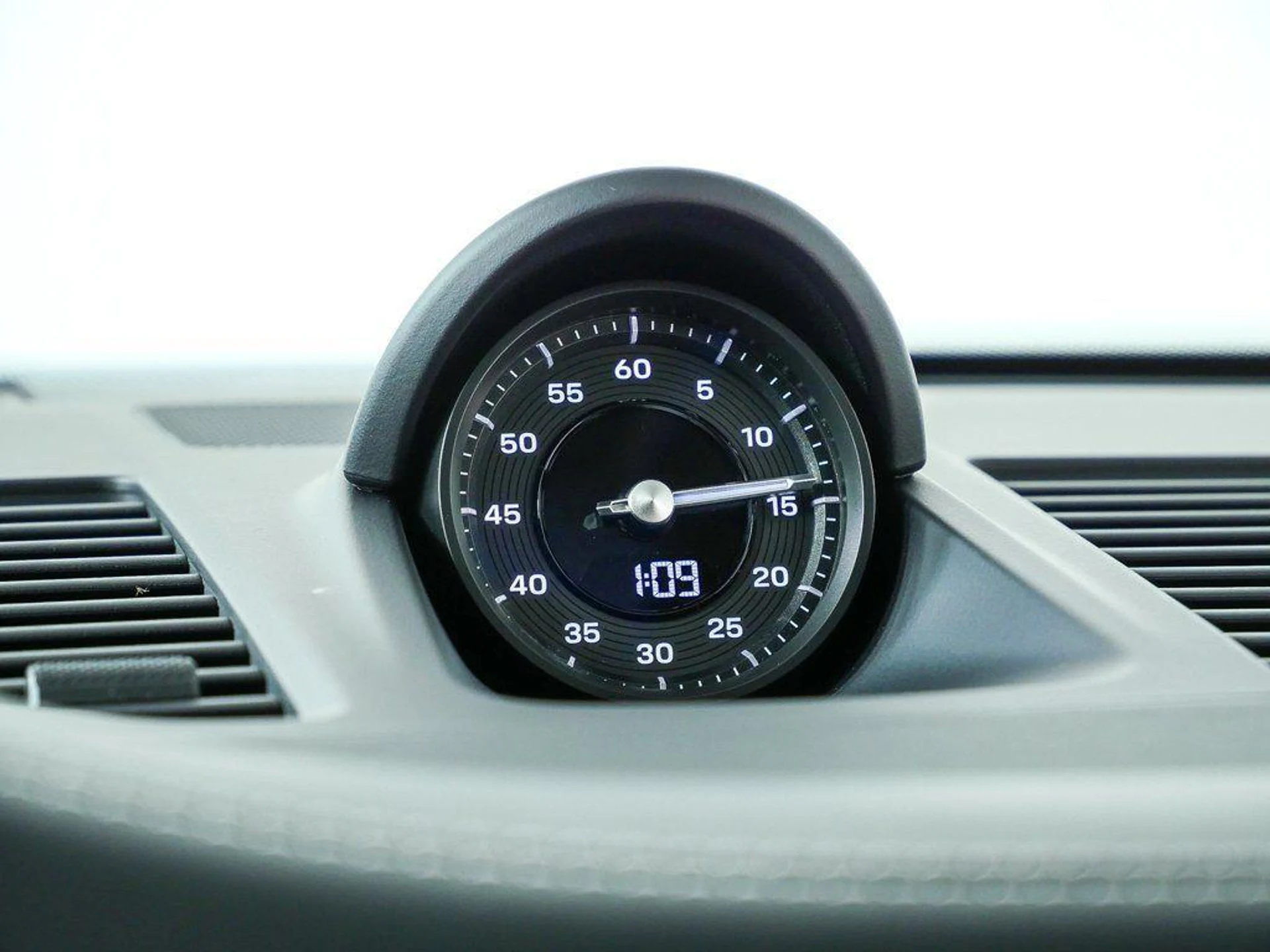 mph017_539229875_qk_Wjjf_BMYNAN_5hss_JY_4_WN_Rmj_OGA_9167f2163a