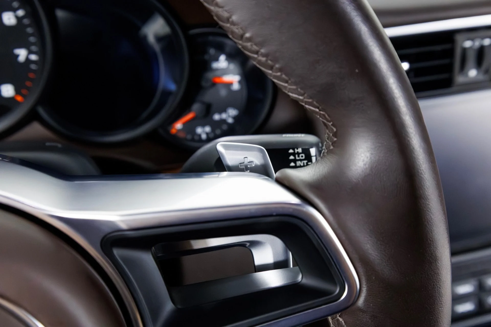 mph017_539234099_Used_2019_Porsche_911_Carrera_1767051372_2a7a739d2e