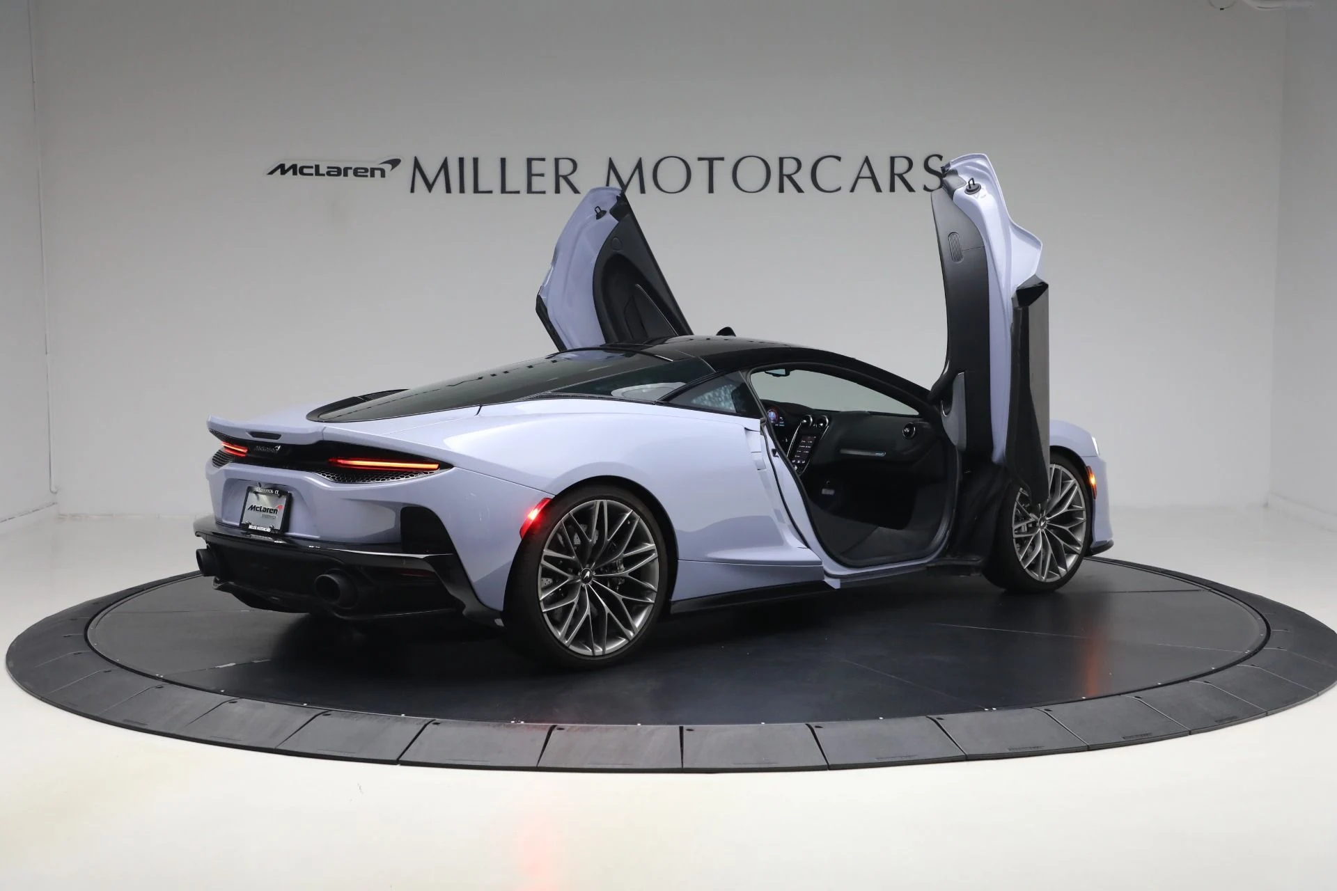 mph017_542146667_Used_2022_Mc_Laren_GT_Luxe_02c42816b4