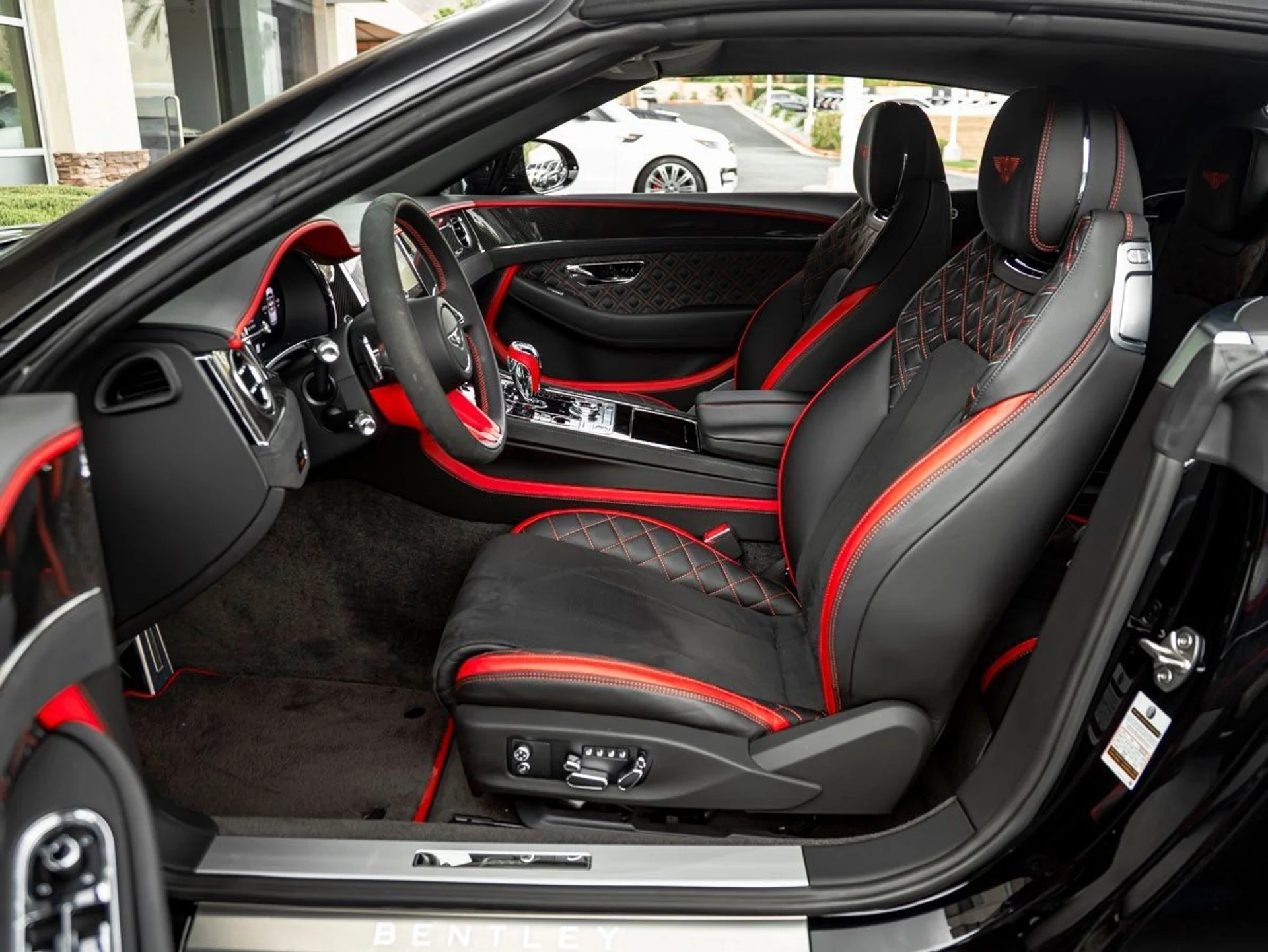 mph017_543020764_18_2d8e7dfd92