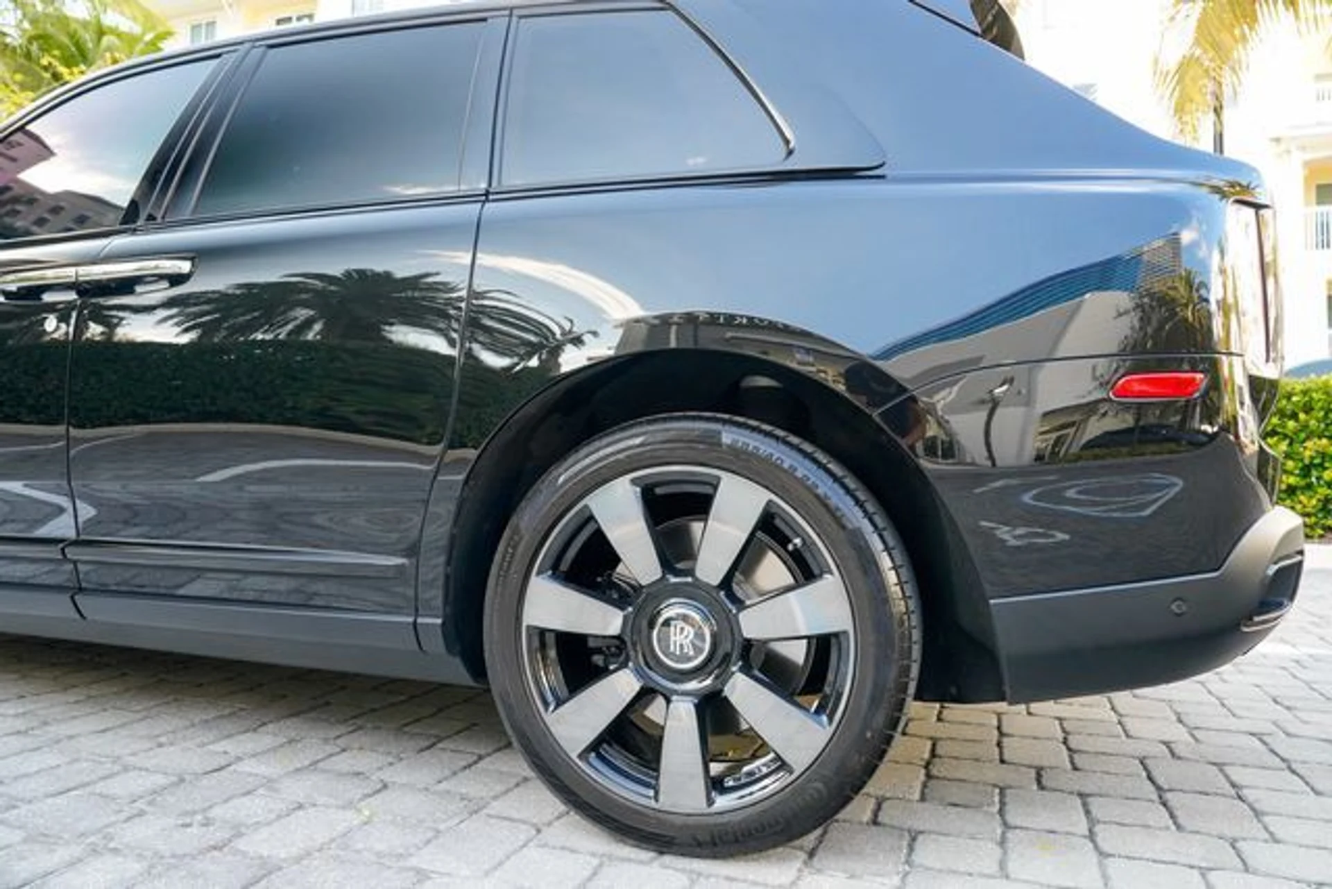 mph017_544268653_22982651_18_99dc1302d4