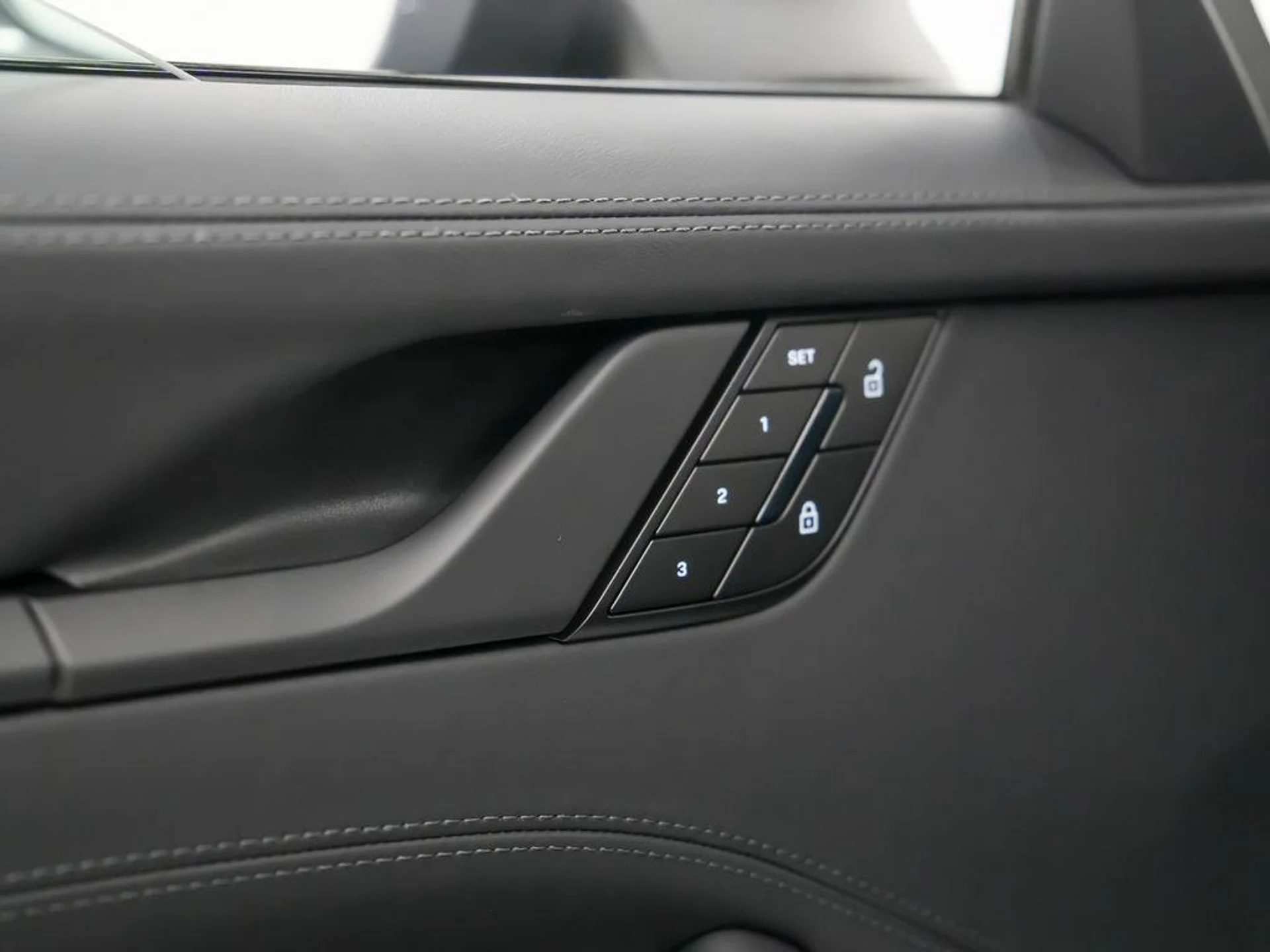 mph017_550724238_4a_Vrg_W_Tx6_I2_Fj_BV_Bo_FFD_3_Yf8_Vr0_7302bf5b9d