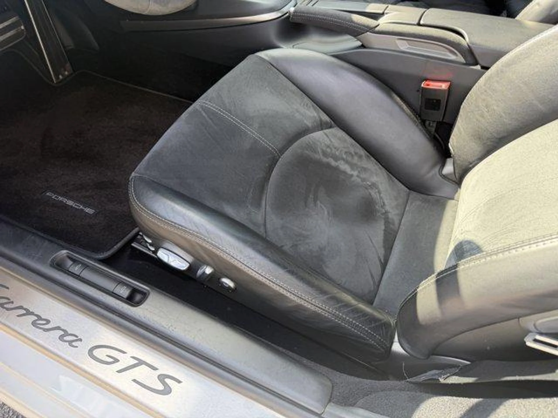 mph017_564081814_Z_Ew_C3_by0b_Wln_N_Zv_NV_Pw_Ok_Hn_Rog_b1c31e6cfd