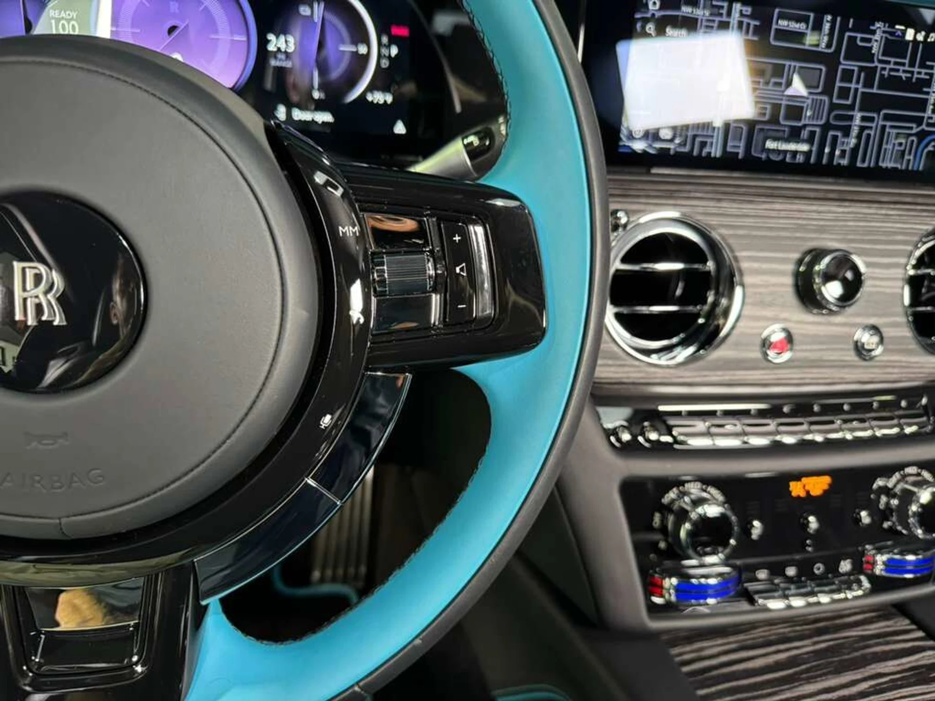 mph017_566748382_d617fe66ed5206f04fd3f8832375885a_b3f4459922