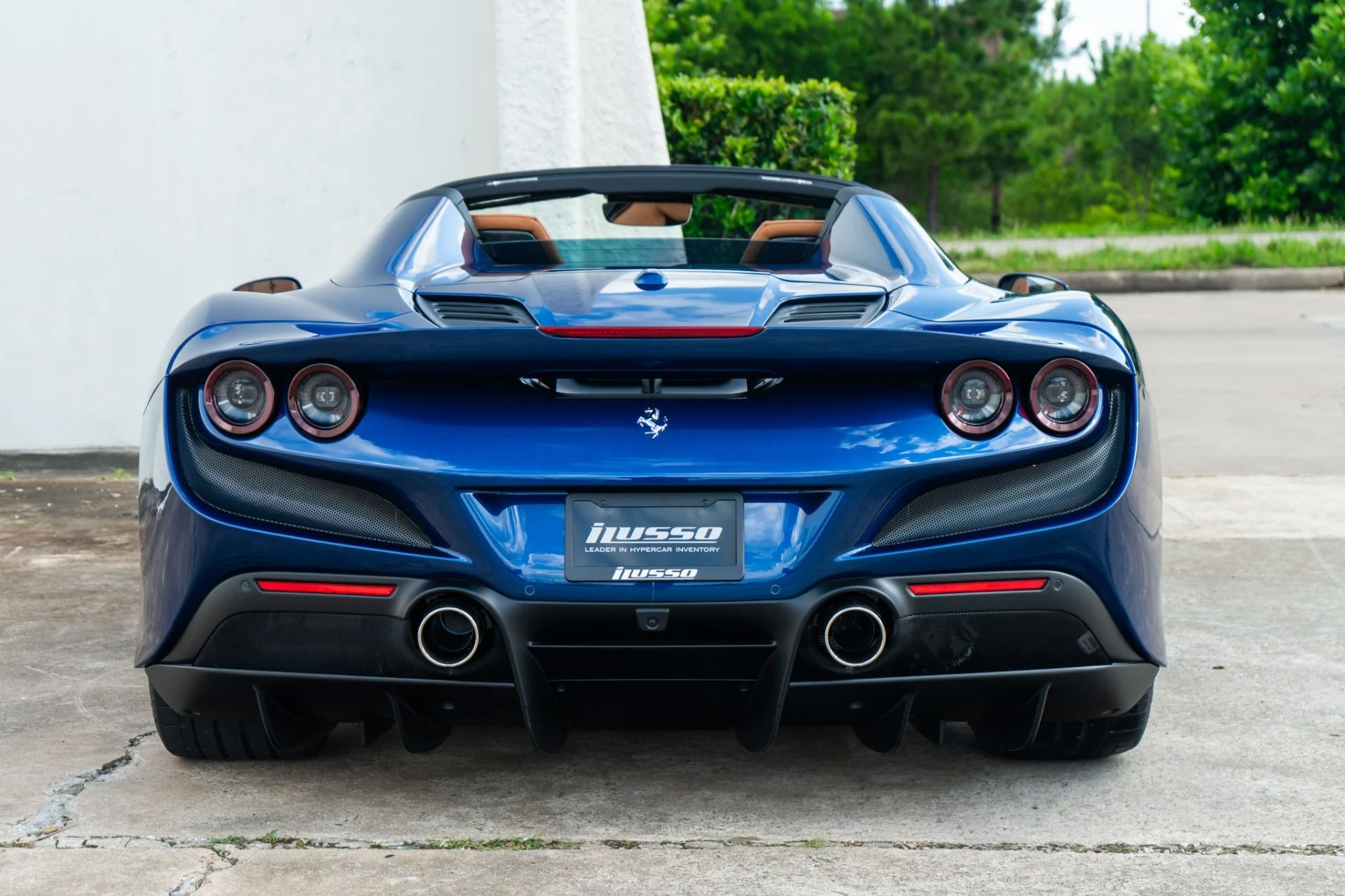 mph017_574359814_Used_2022_Ferrari_F8_Spider_1779493507_8aab7d443e